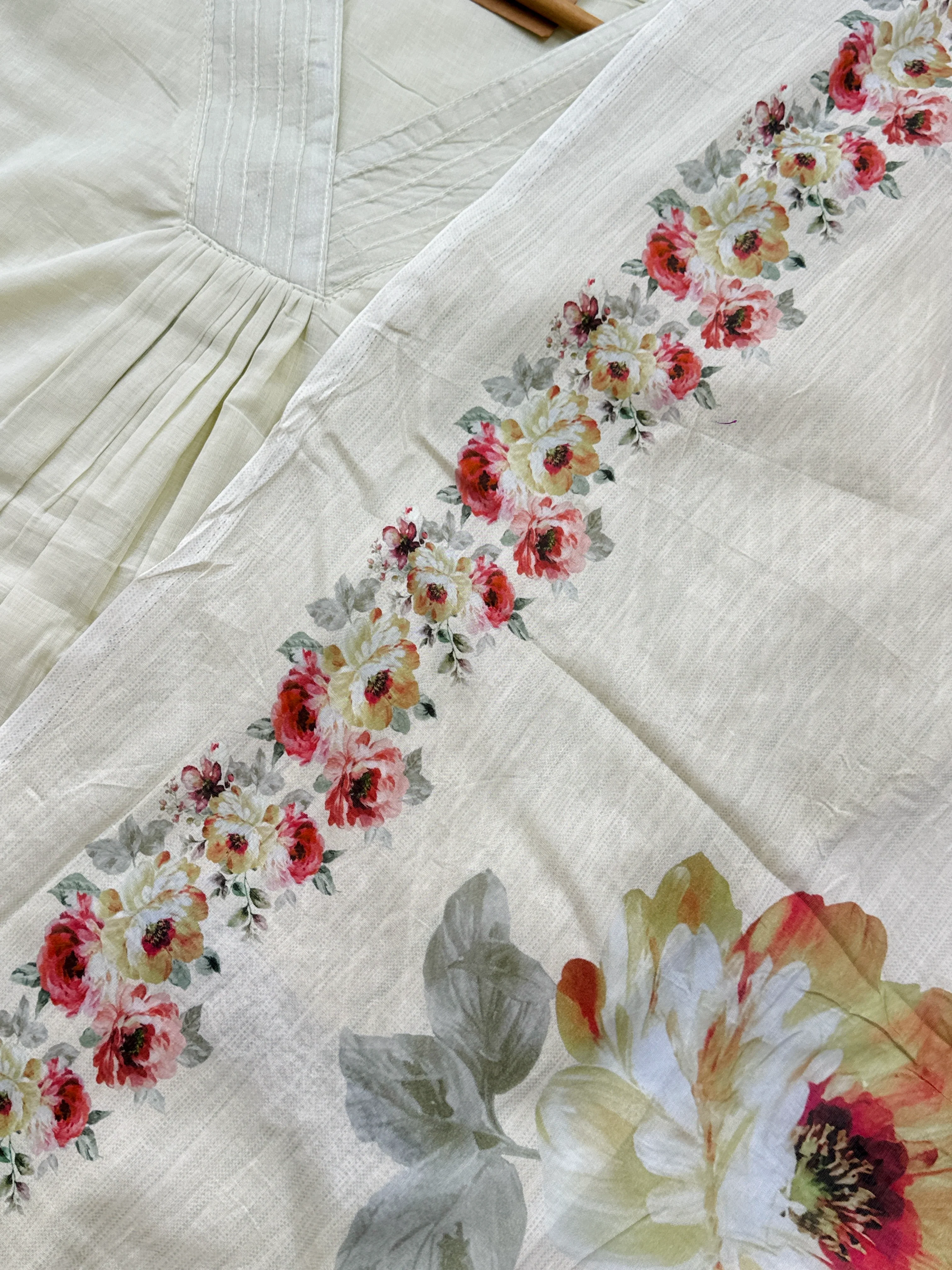 ✨ Mul Cotton Embroidered Kurti Set ✨ - Image 8