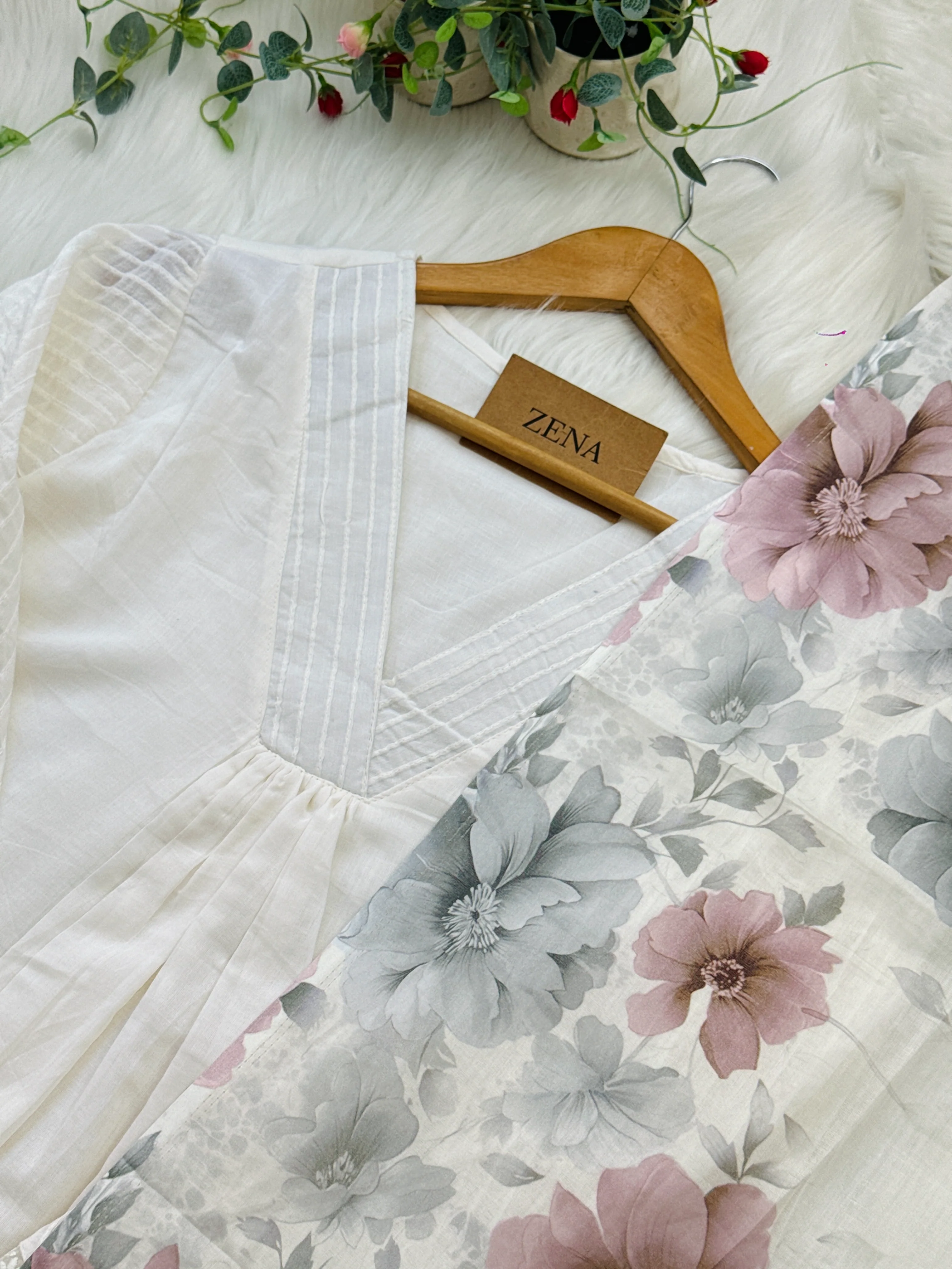 ✨ Mul Cotton Embroidered Kurti Set ✨ - Image 4