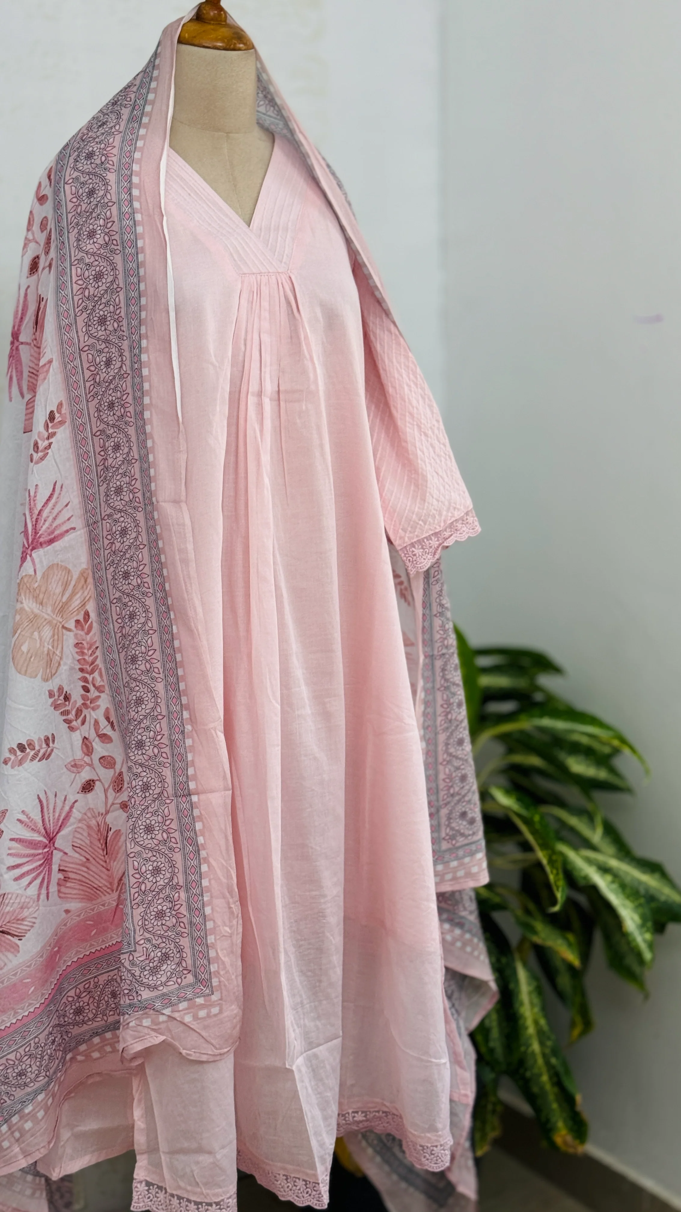 ✨ Mul Cotton Embroidered Kurti Set ✨ - Image 2