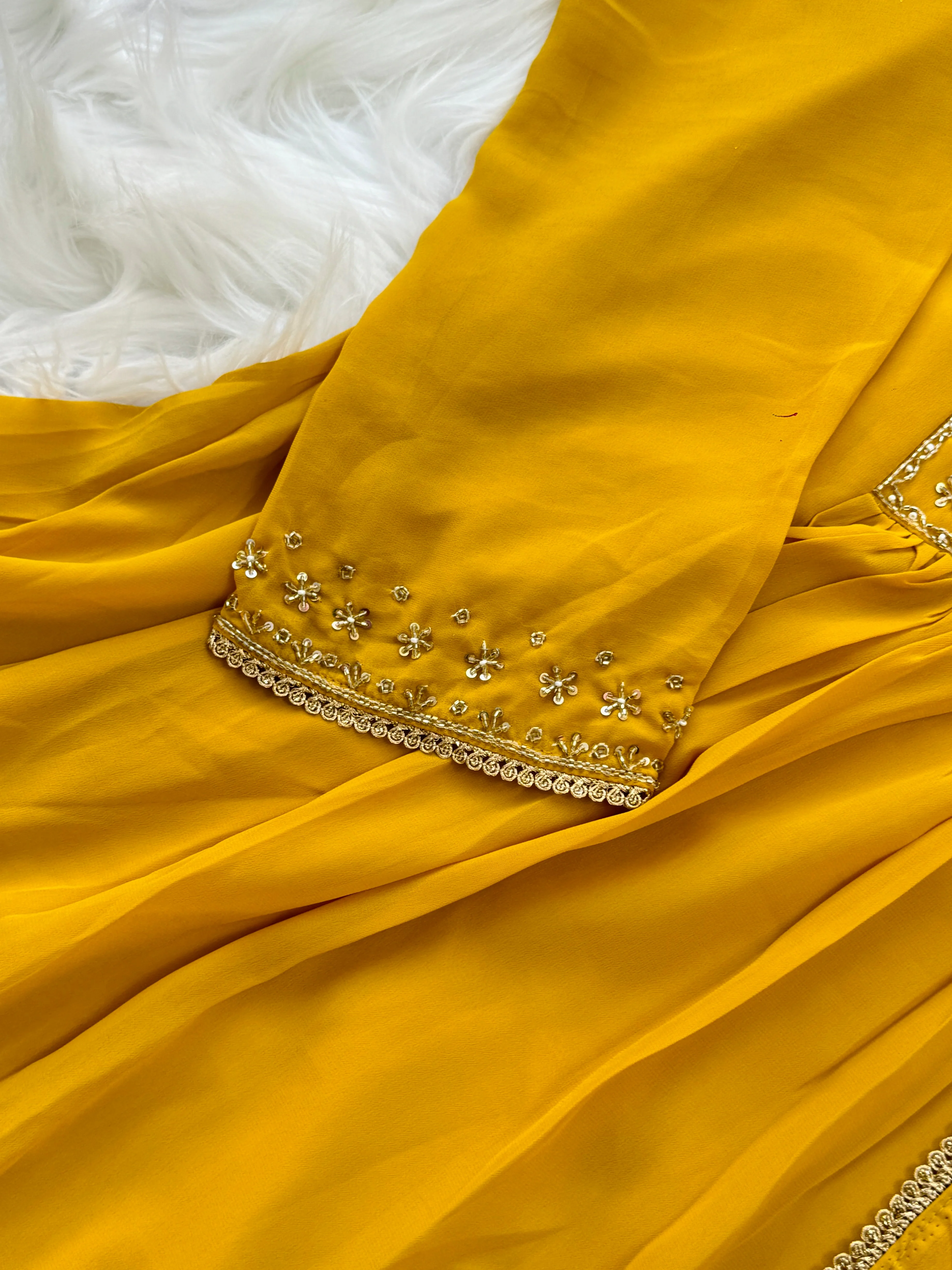 β¨ Organza Hand-Detailed Kurti Set β¨ - Image 8