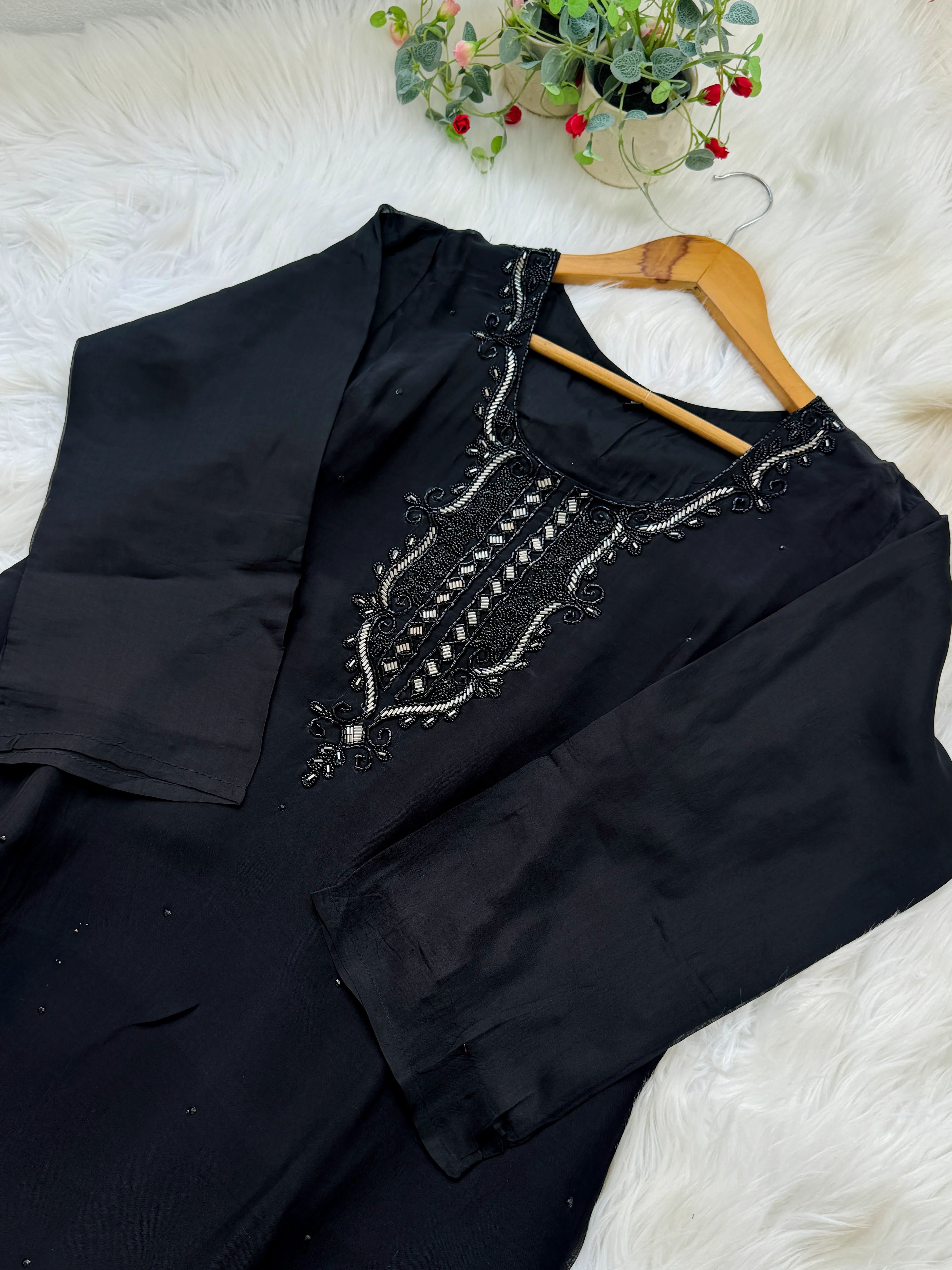 β¨ Organza Handwork Kurti Set β¨ - Image 4