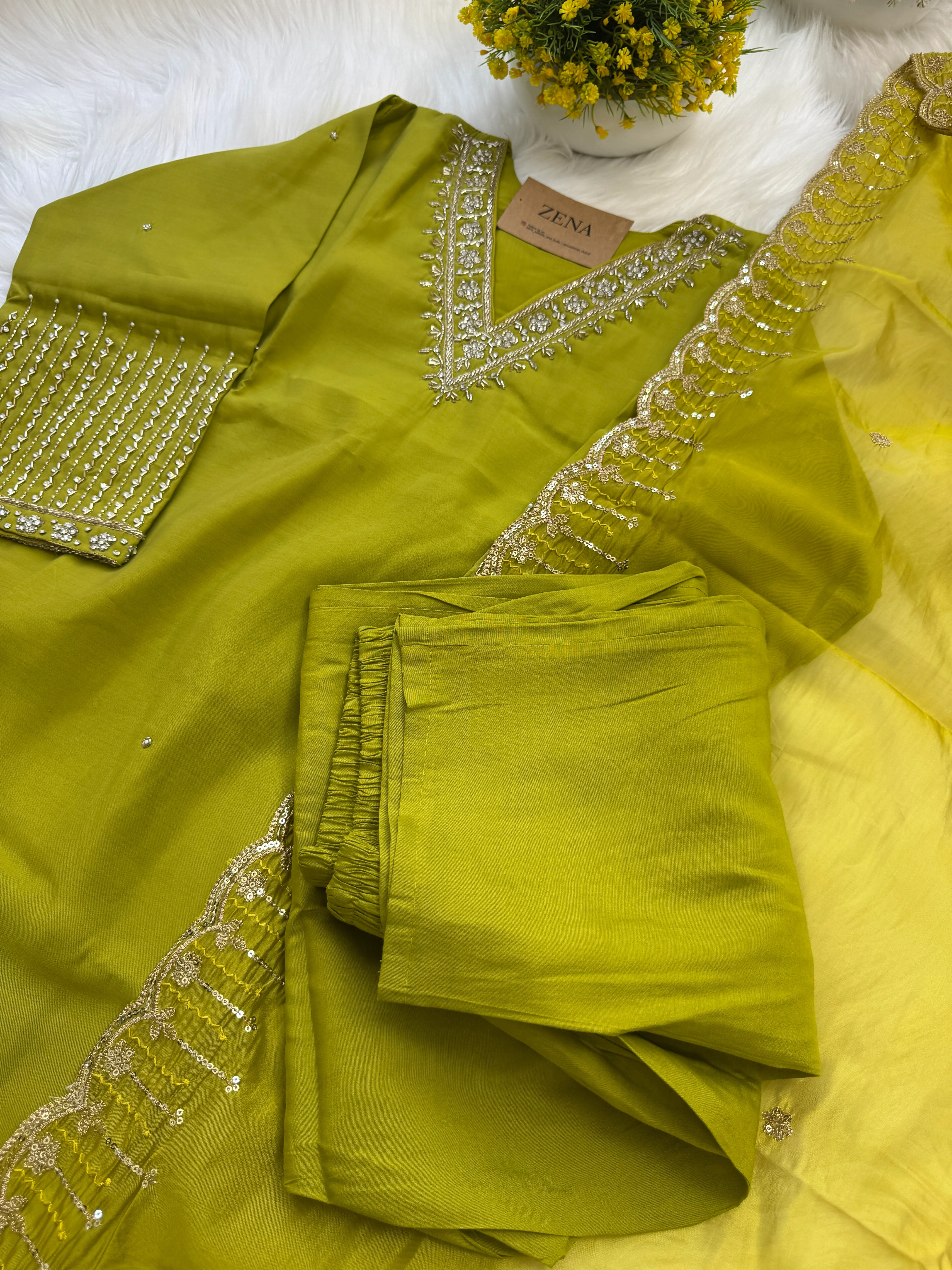 β¨ Organza Handwork Party Wear Kurti Set β¨ - Image 4
