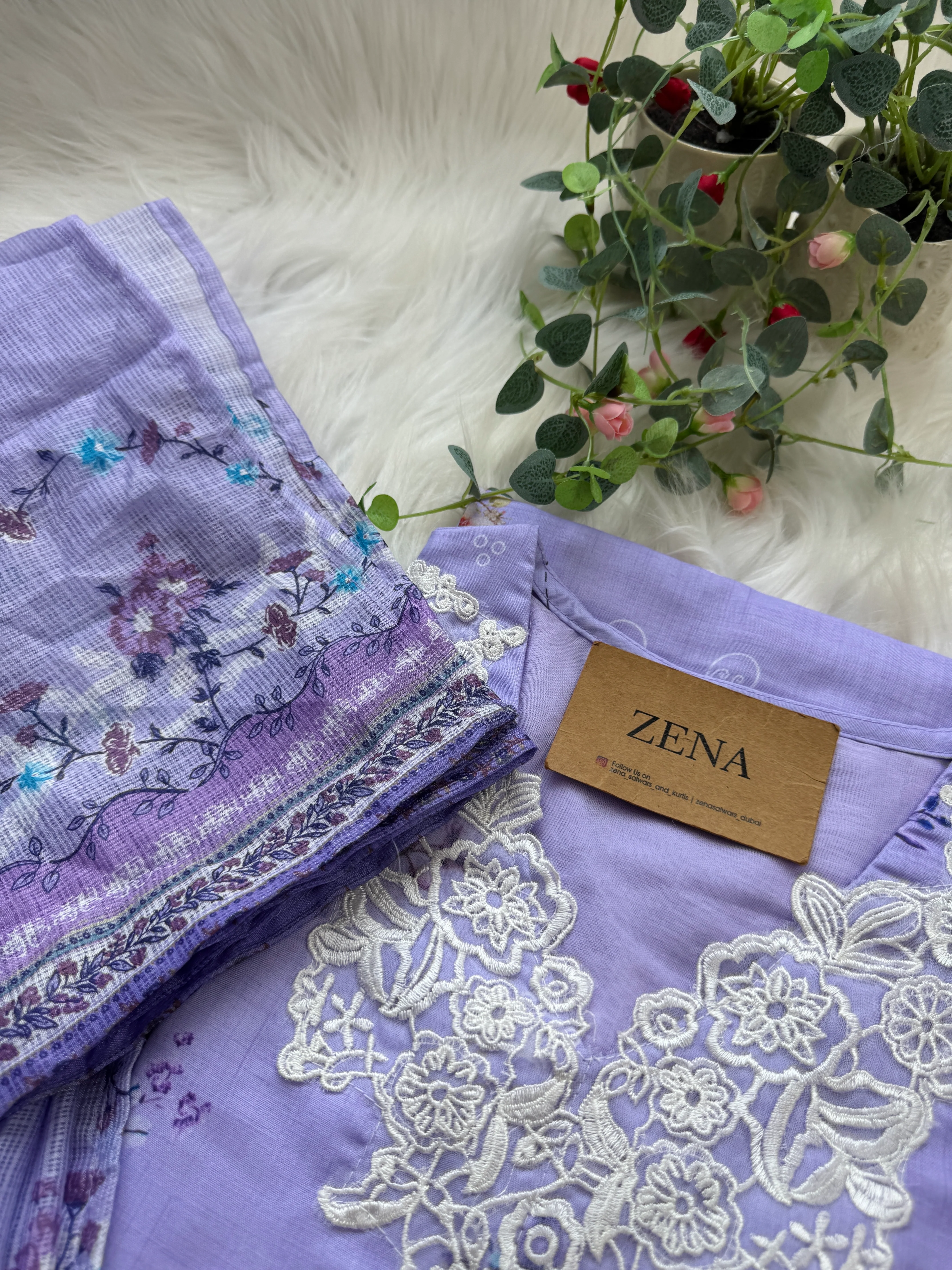 ✨ Pakistani Embroidered Cotton Kurti Set ✨ - Image 3