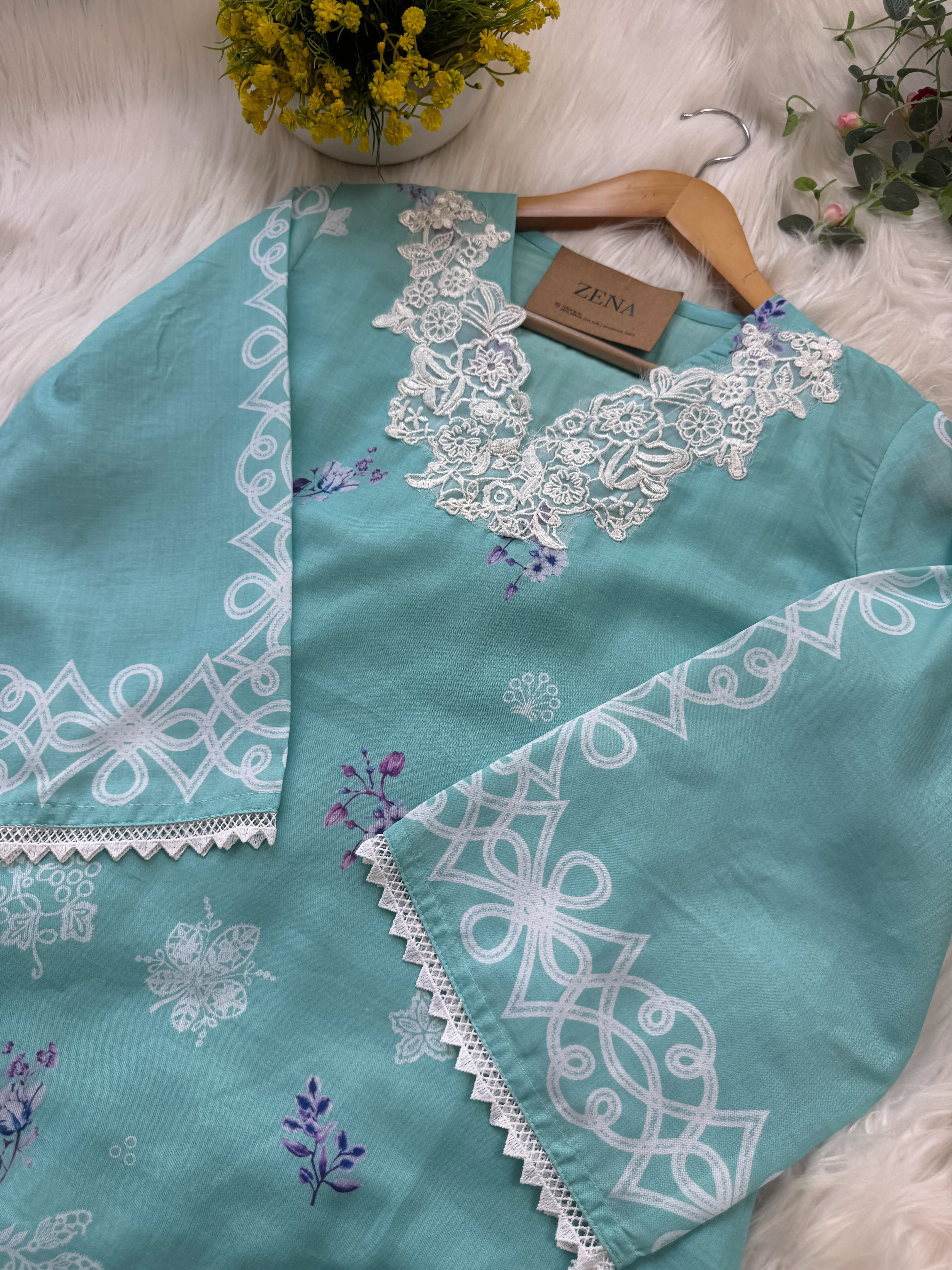 ✨ Pakistani Embroidered Cotton Kurti Set ✨ - Image 4
