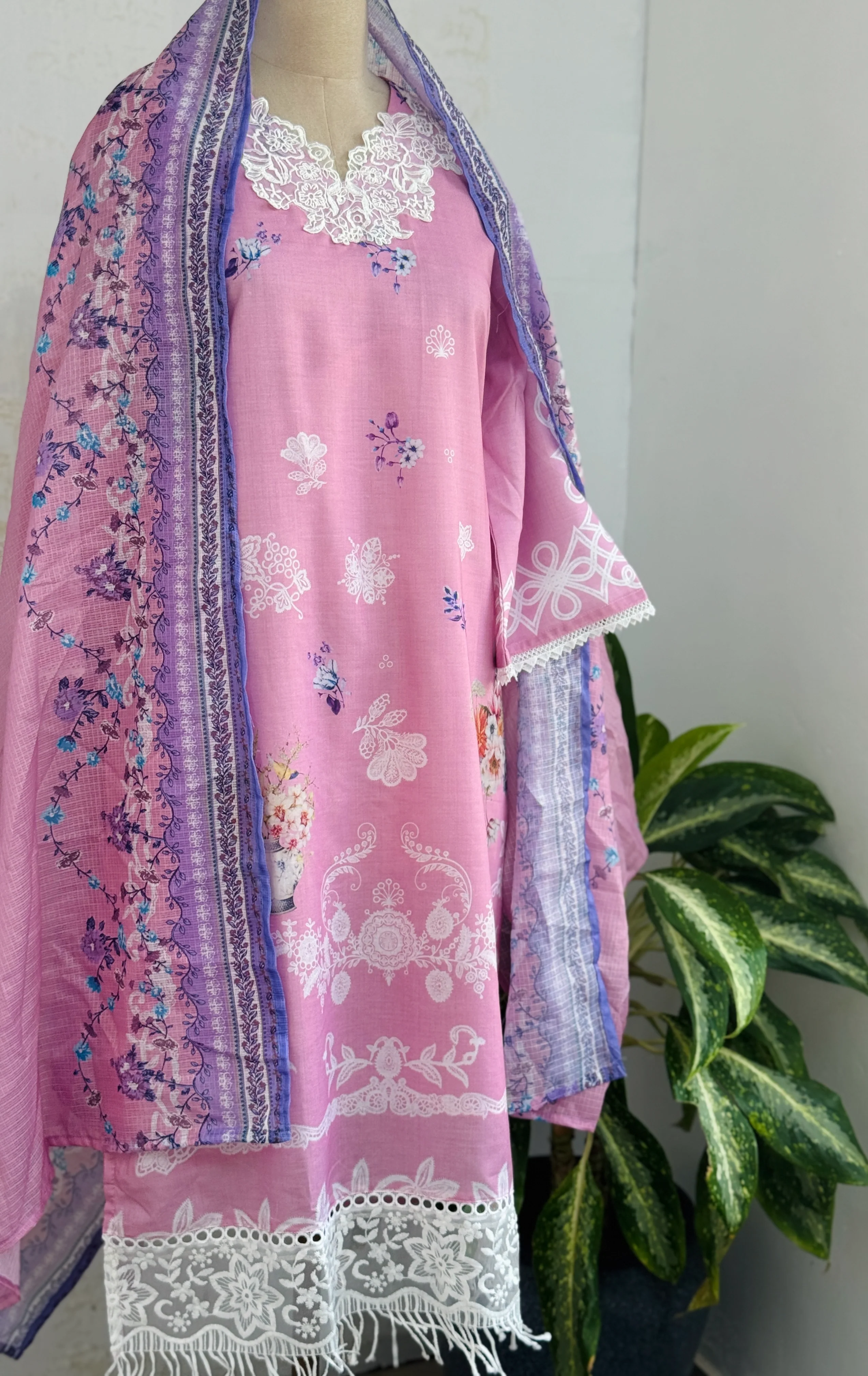 ✨ Pakistani Embroidered Cotton Kurti Set ✨ - Image 2