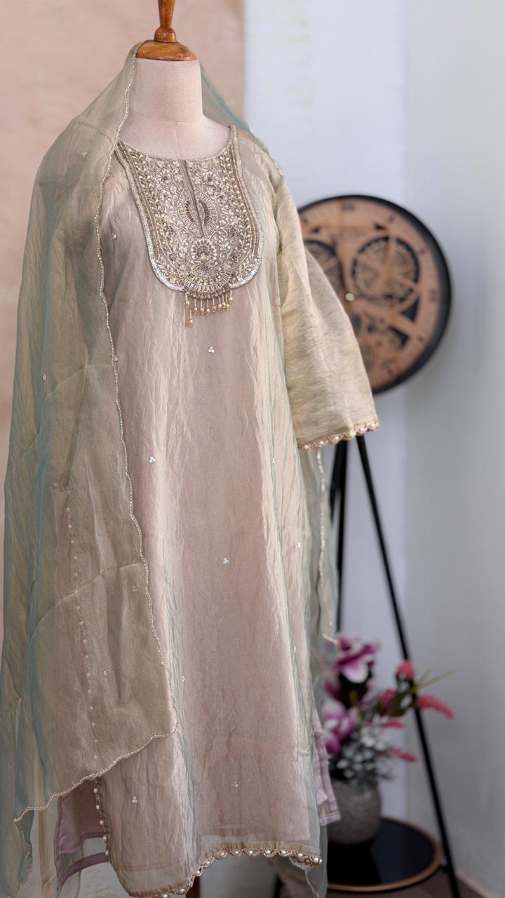 ✨ Premium Crushed Tissue Silk Handwork Suit – Top, Bottom & Dupatta ✨ - Image 2