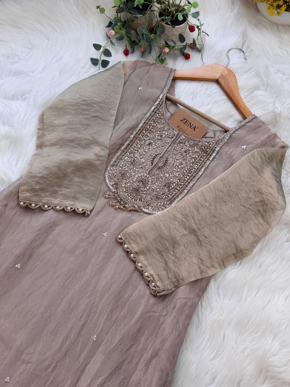 ✨ Premium Crushed Tissue Silk Handwork Suit – Top, Bottom & Dupatta ✨ - Image 6