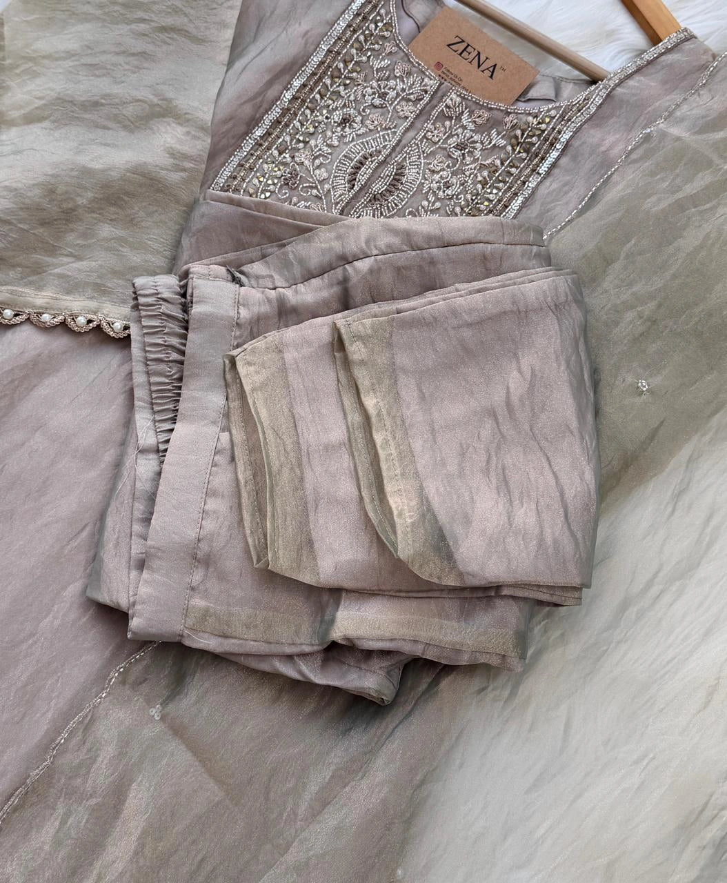 ✨ Premium Crushed Tissue Silk Handwork Suit – Top, Bottom & Dupatta ✨ - Image 7