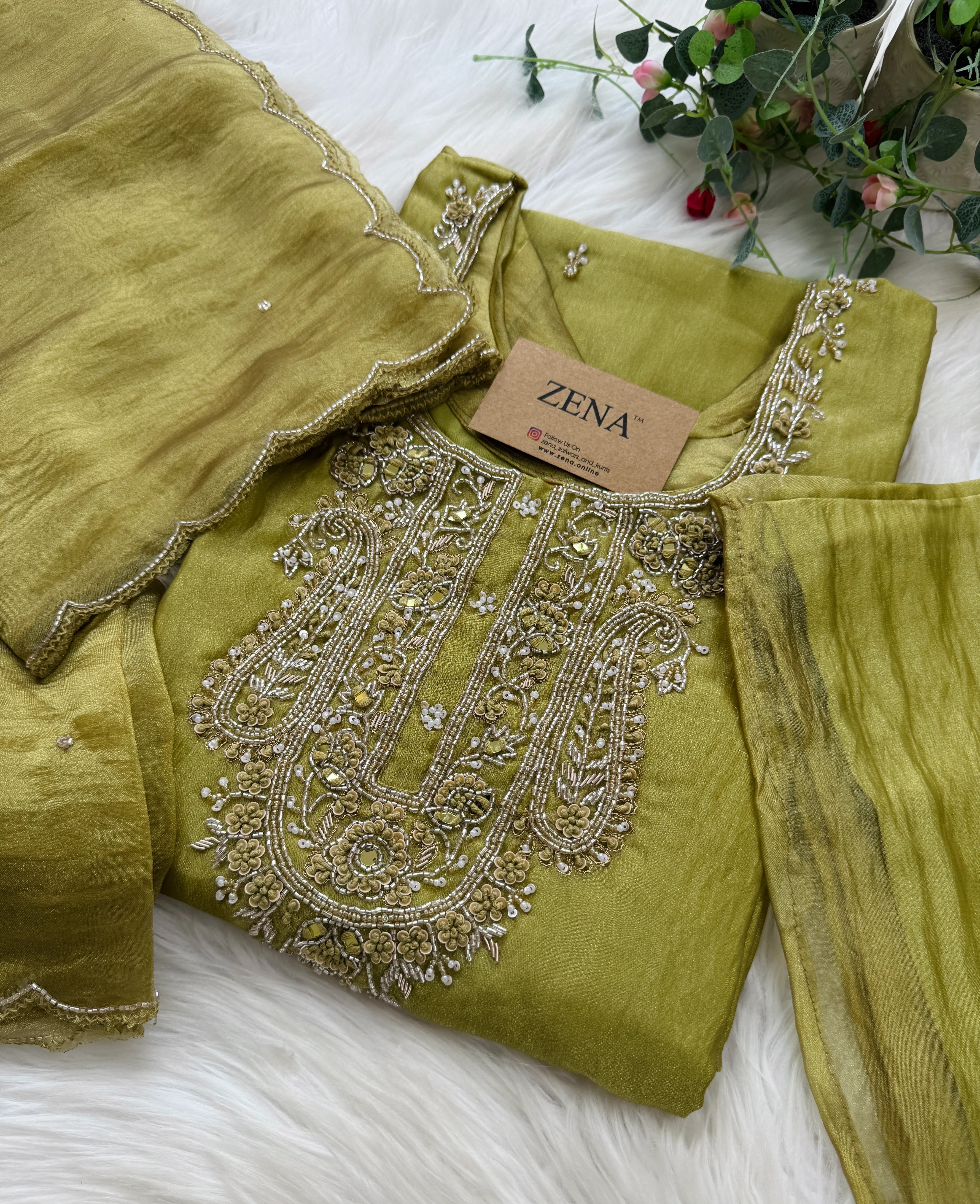 ✨ Premium Crushed Tissue Silk Handwork Suit – Top, Bottom & Dupatta ✨