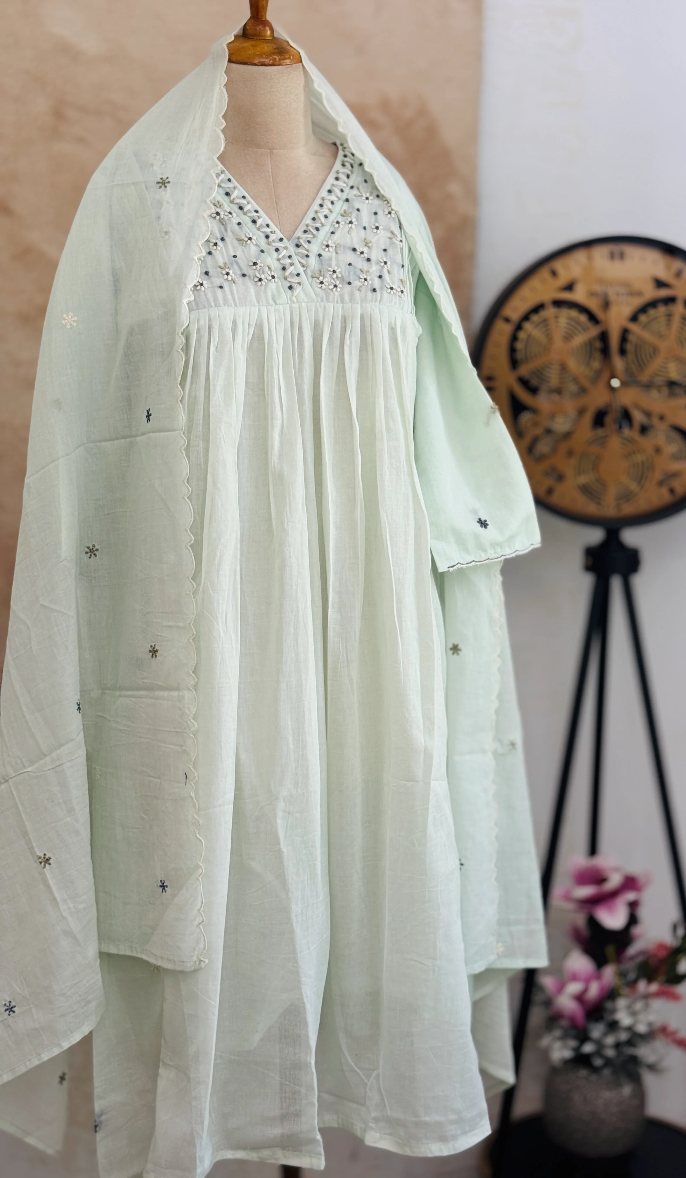 ✨ Pure Mul Cotton Hand-Detailed Embroidered Anarkali Set ✨ - Image 2
