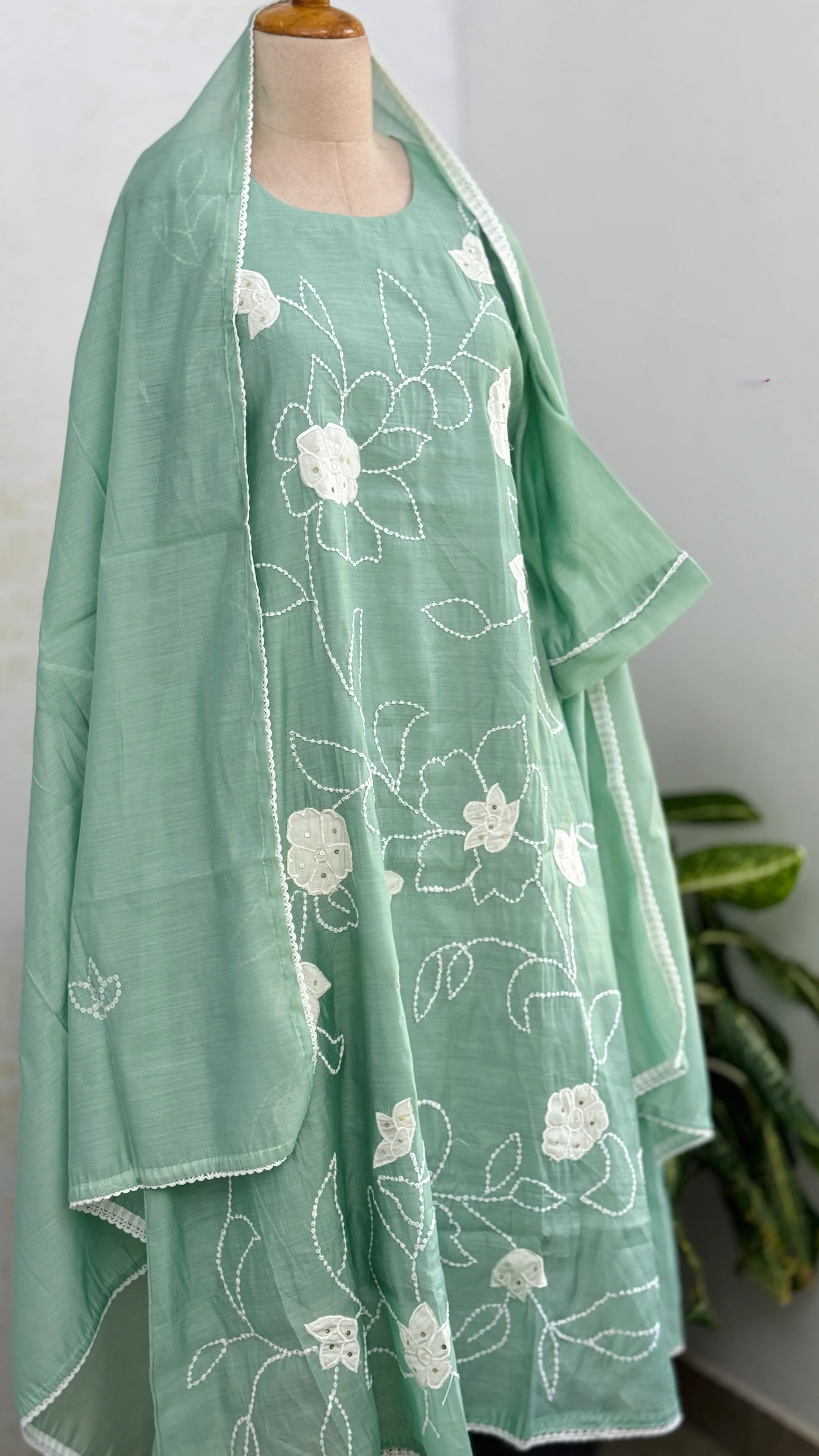 ✨ Premium Mul Chanderi Embroidered Kurti Set ✨ - Image 2