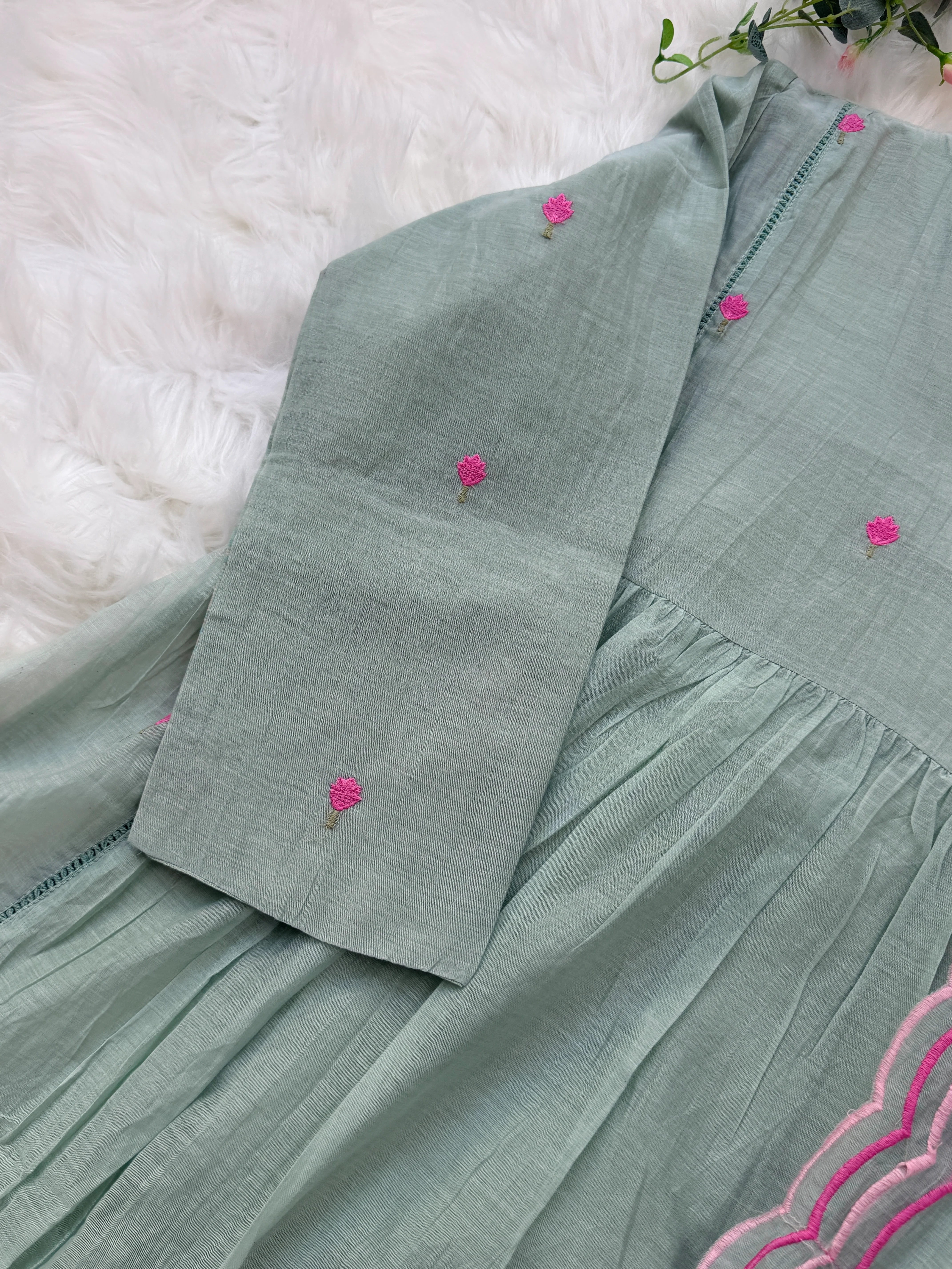 ✨ Premium Mul Chanderi Hand-Detailed Kurti Set ✨ - Image 5