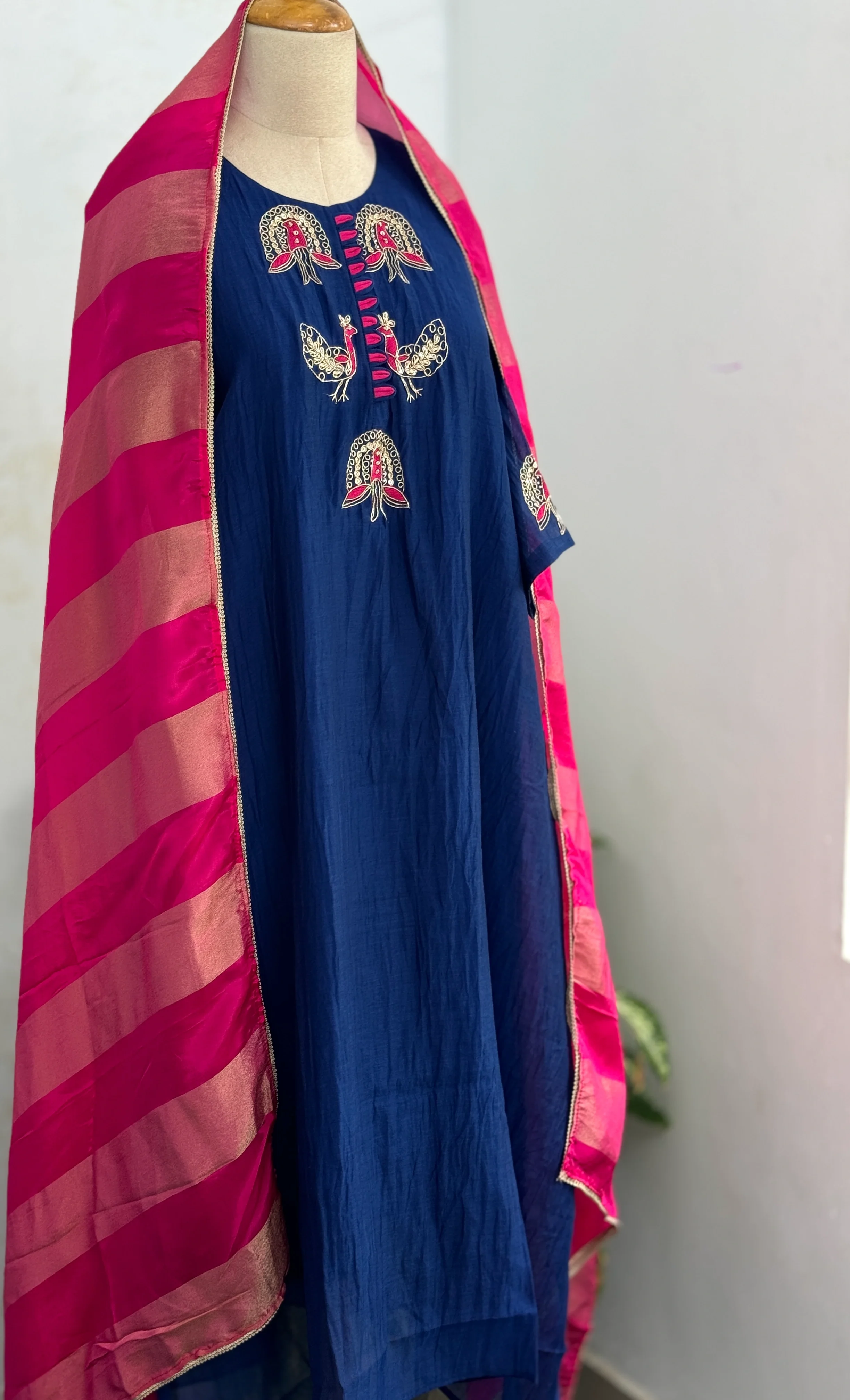 ✨ Premium Mul Chanderi Hand-Detailed Kurti Set ✨ - Image 2