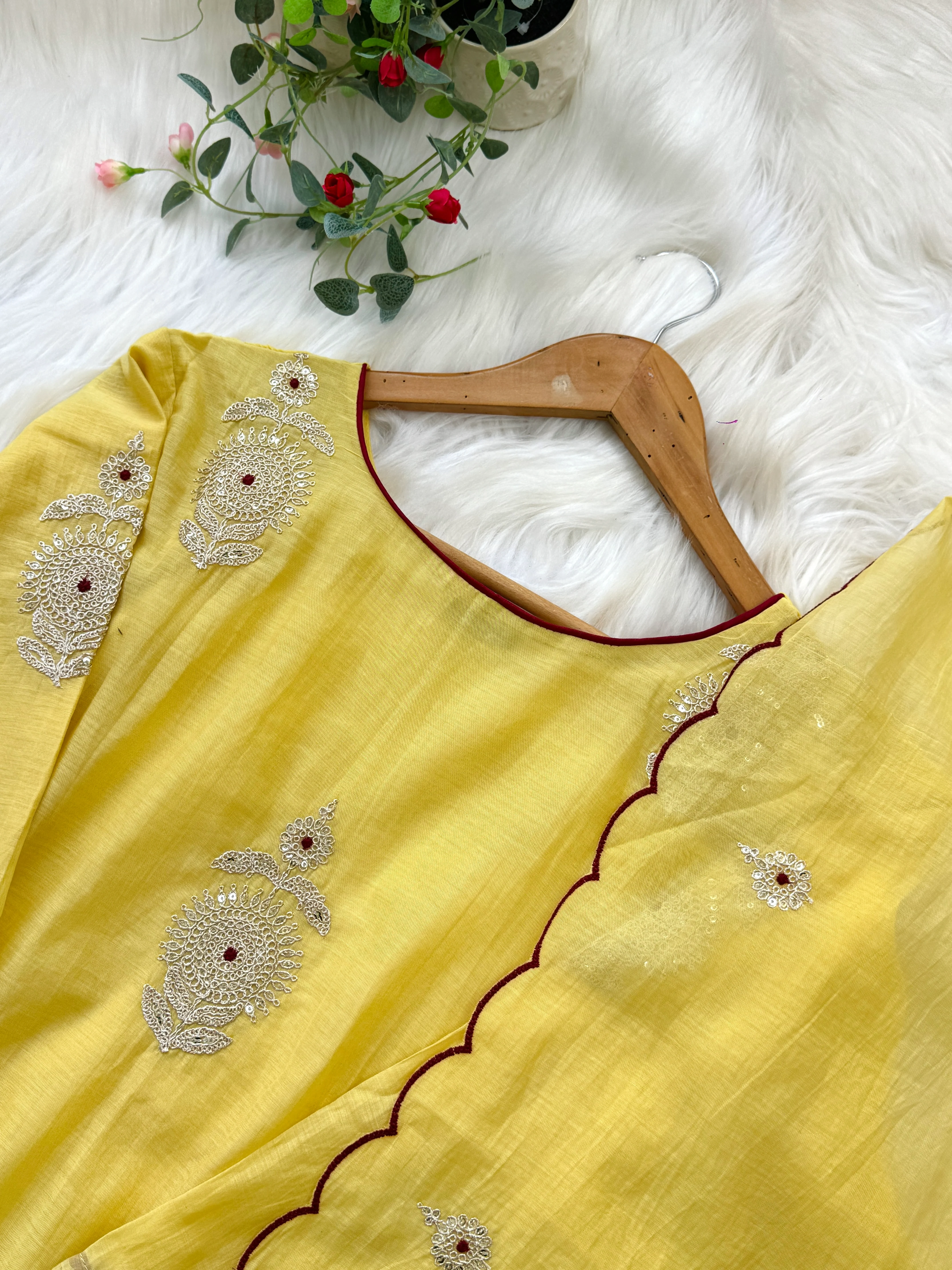 β¨ Premium Mul Chanderi Hand-Detailed Kurti Set β¨ - Image 3