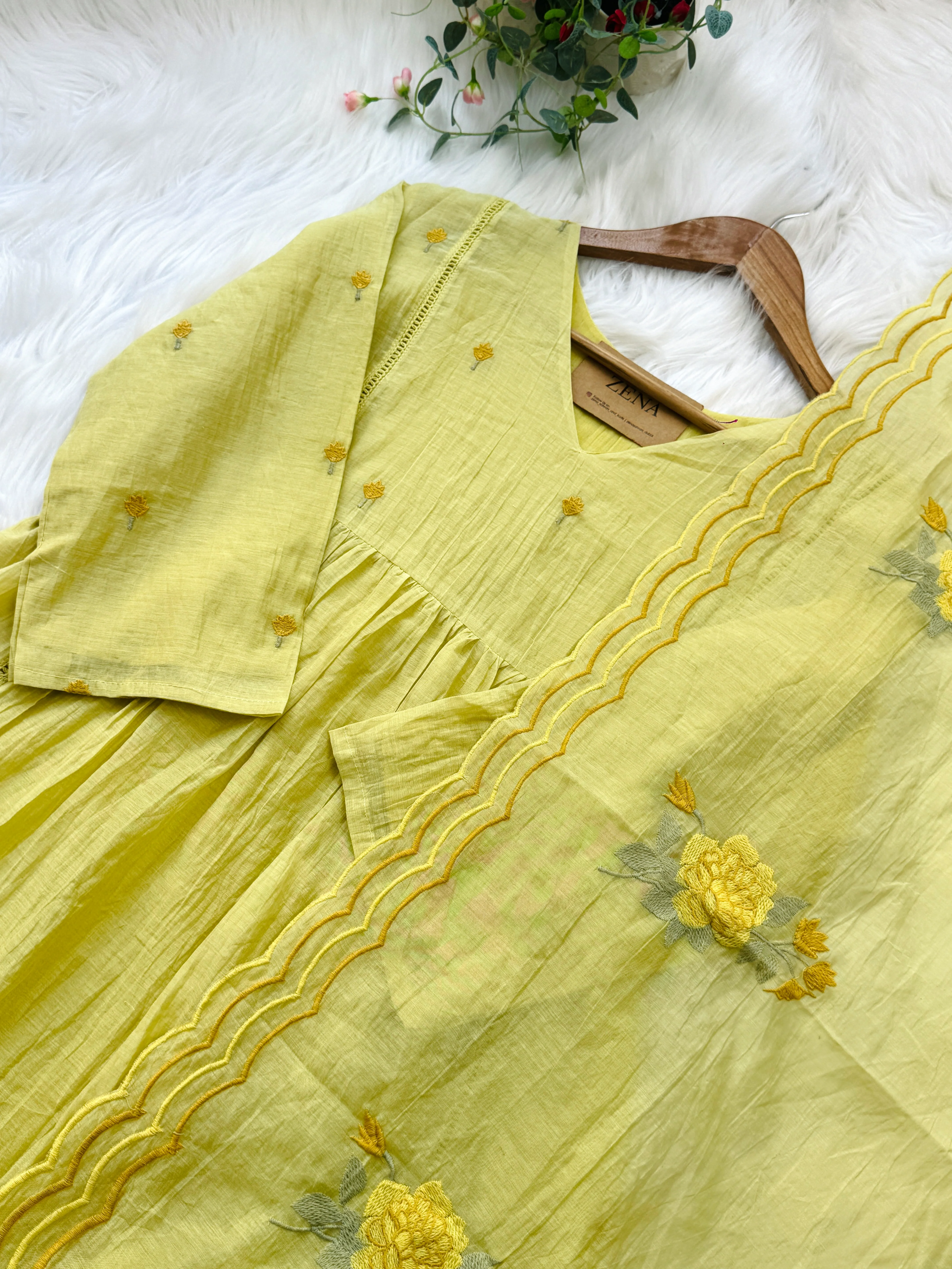✨ Premium Mul Chanderi Hand-Detailed Kurti Set ✨ - Image 3