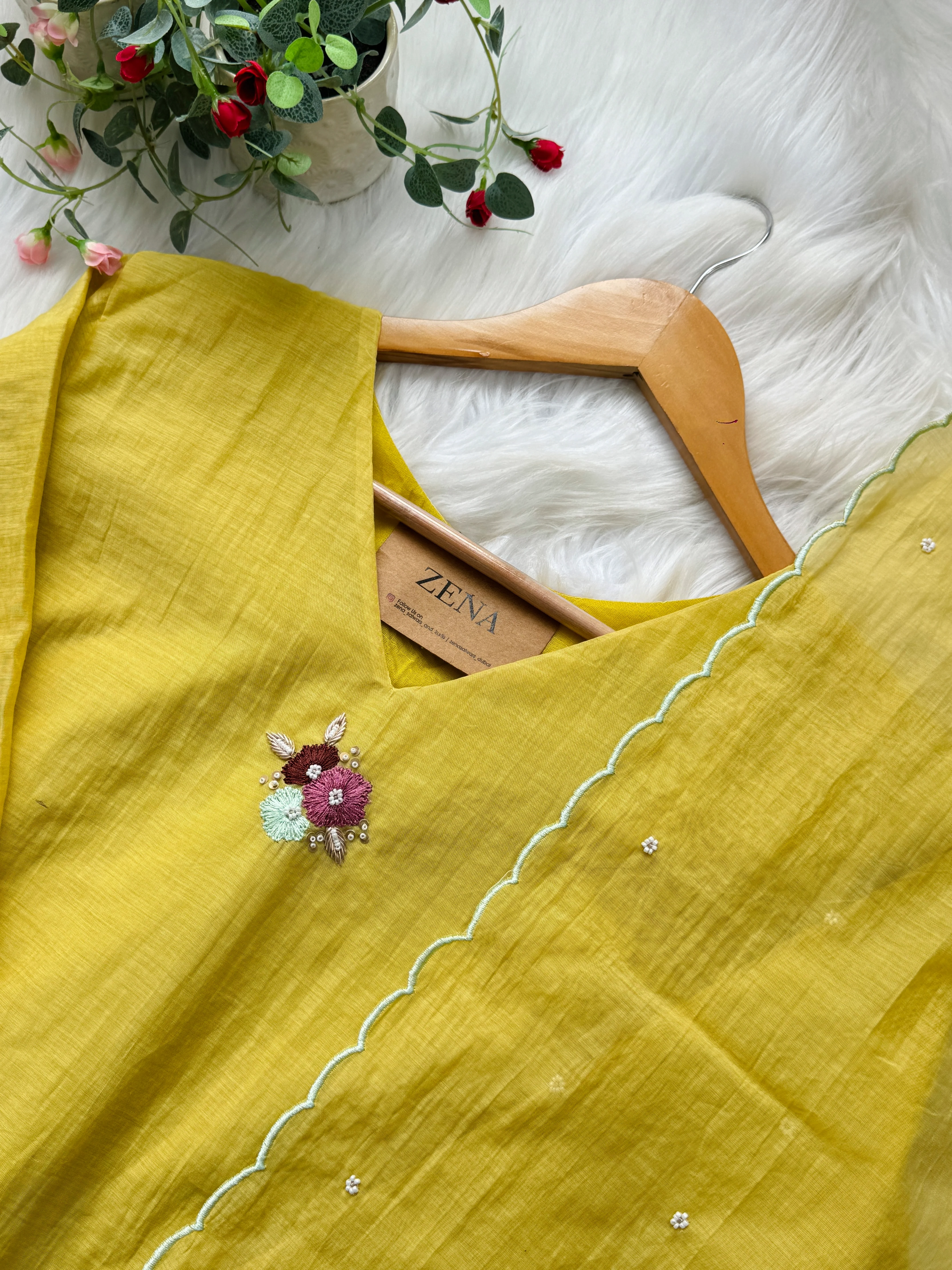 ✨ Premium Mul Chanderi Hand-Detailed Kurti Set ✨