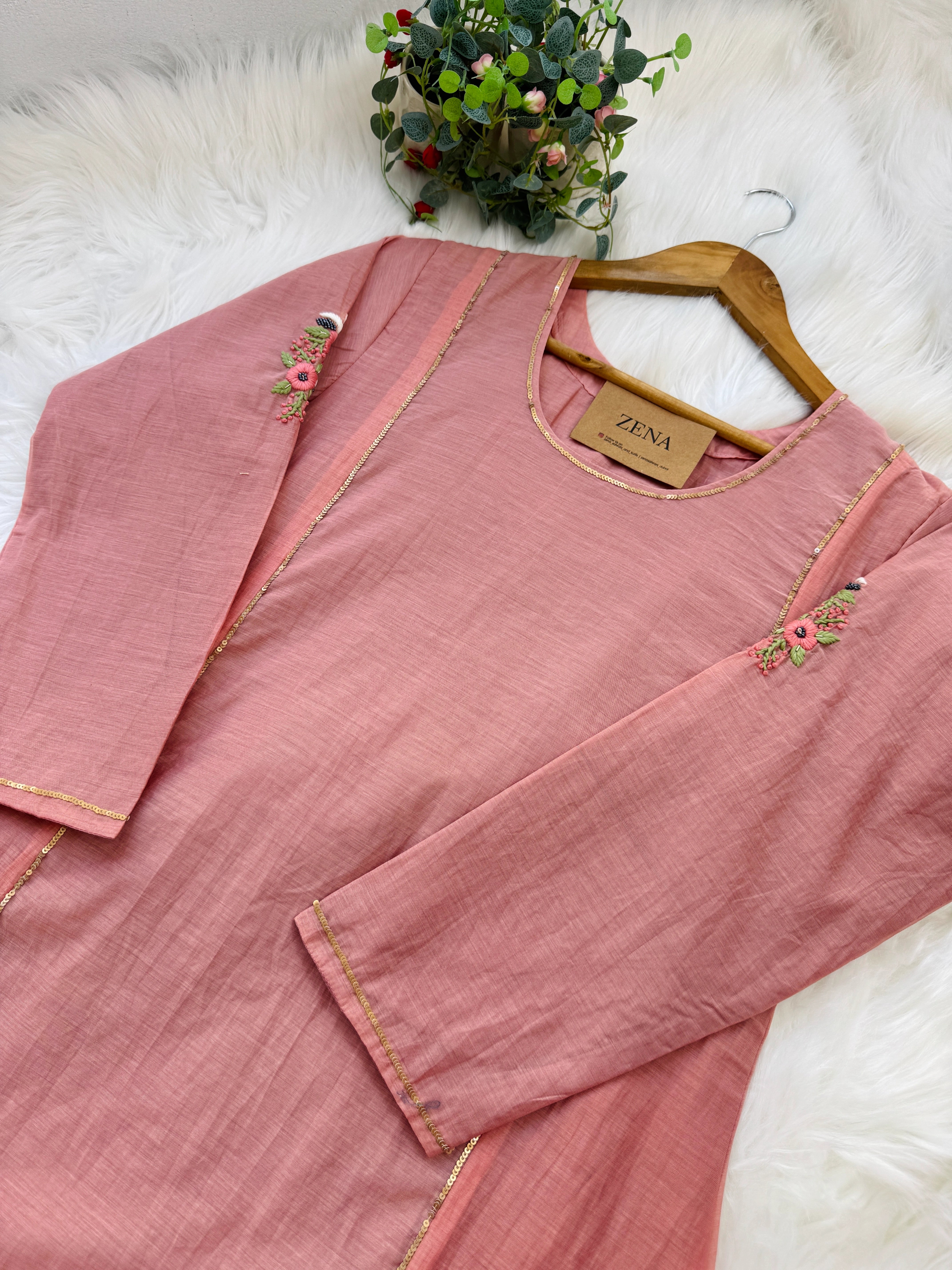 ✨ Premium Mul Chanderi Handwork Kurti Set ✨ - Image 4