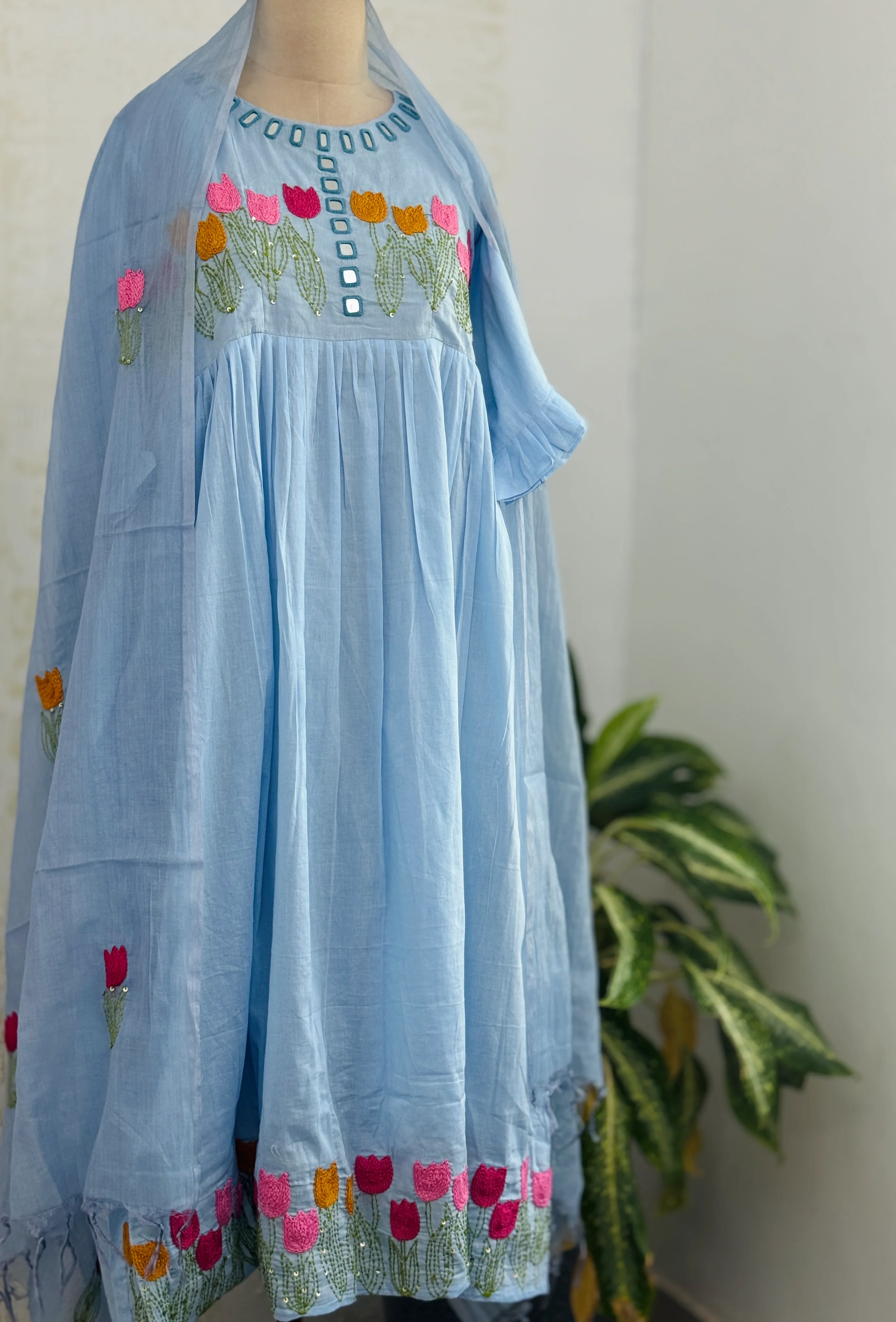 β¨ Premium Mul Chanderi Mirror Work Anarkali Set β¨ - Image 2