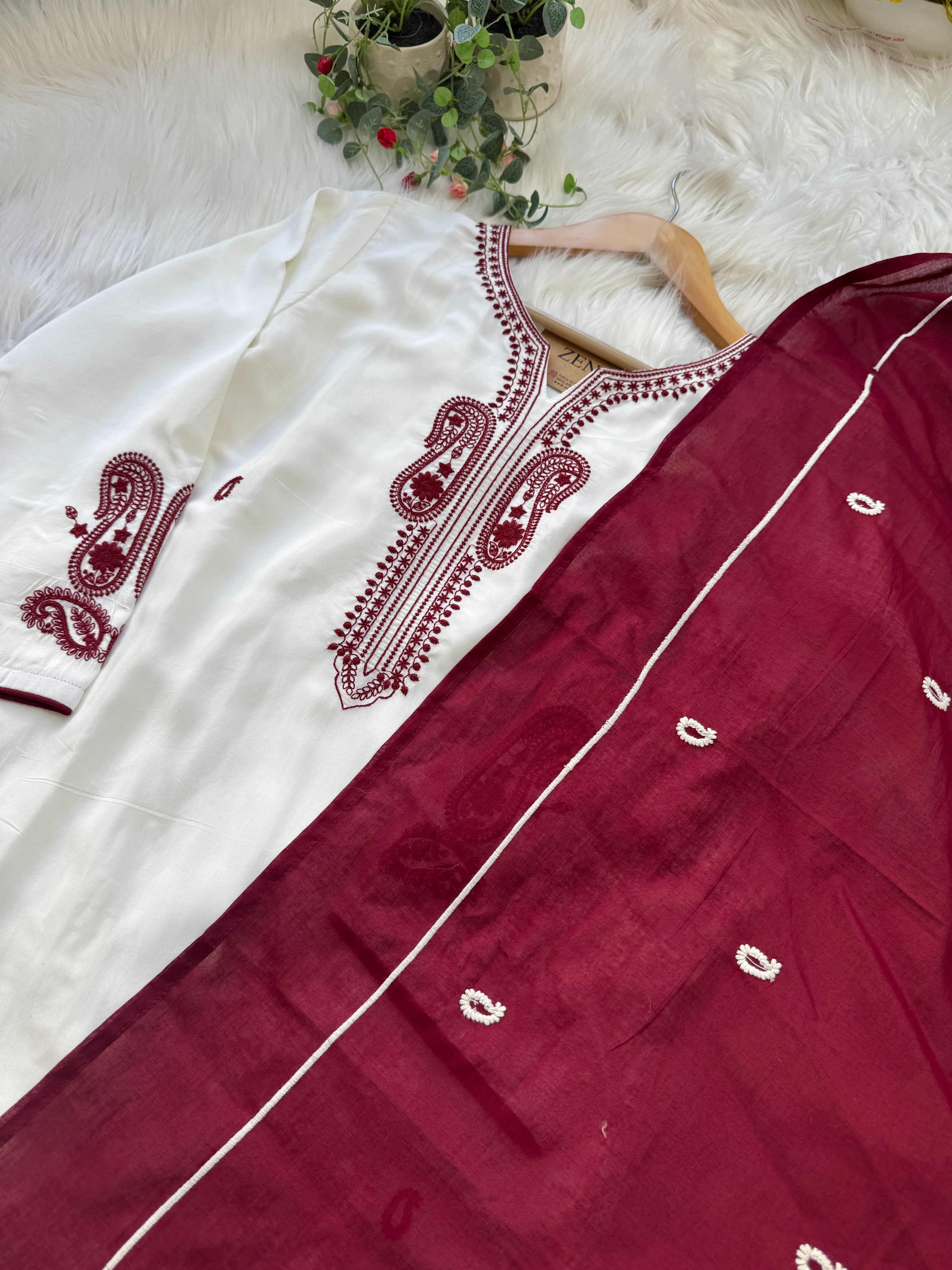 ✨ Premium Mul Cotton Embroidered Kurti Set ✨ - Image 5