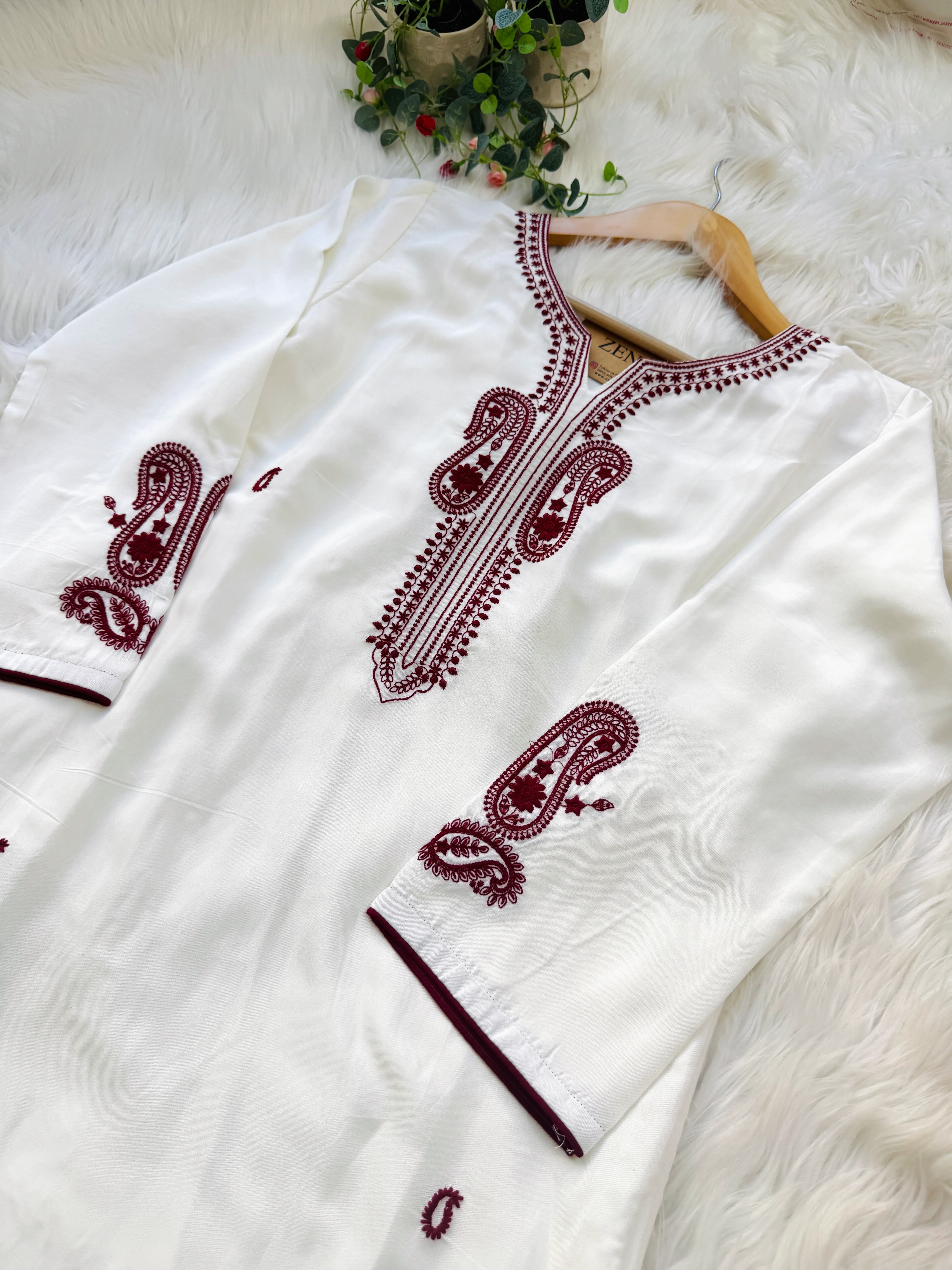 ✨ Premium Mul Cotton Embroidered Kurti Set ✨ - Image 6