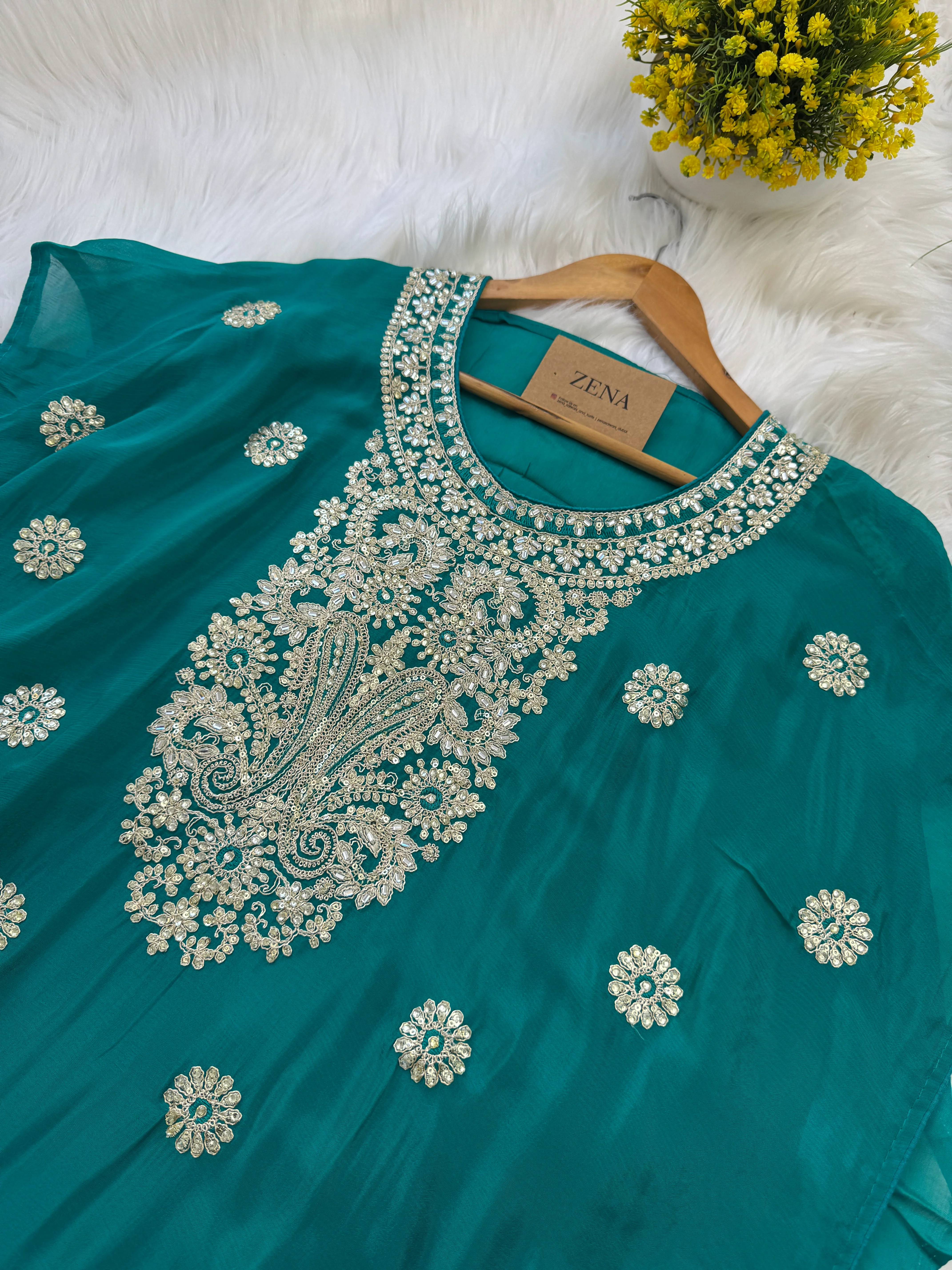 β¨ Pure Chinnon Semi-Stitched Party Wear Suit β¨