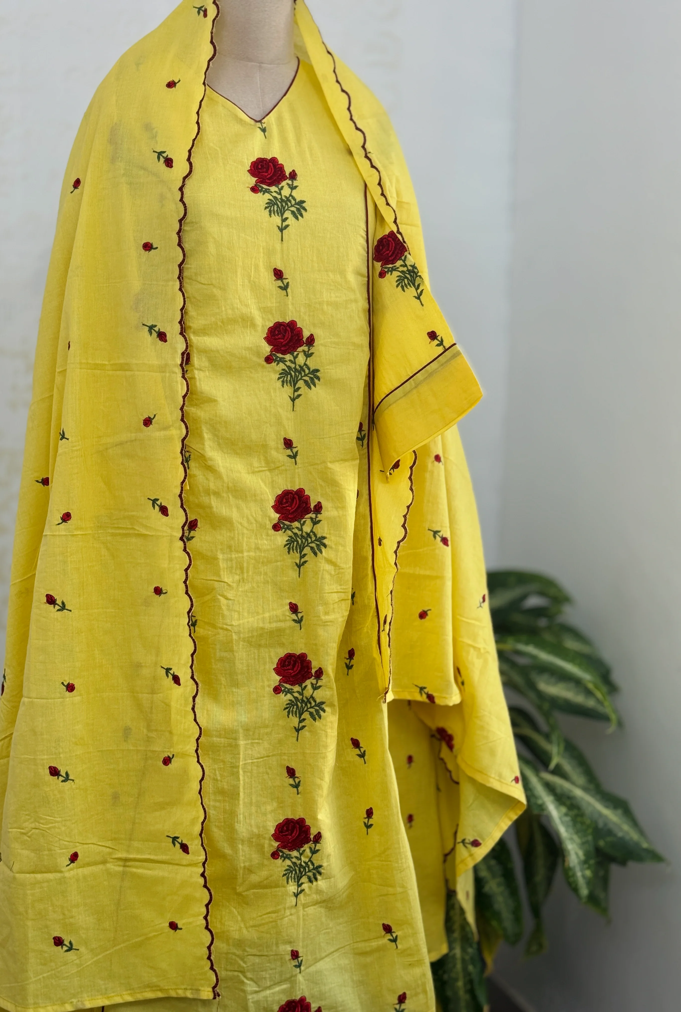β¨ Pure Cotton Embroidered Anarkali Set β¨ - Image 2