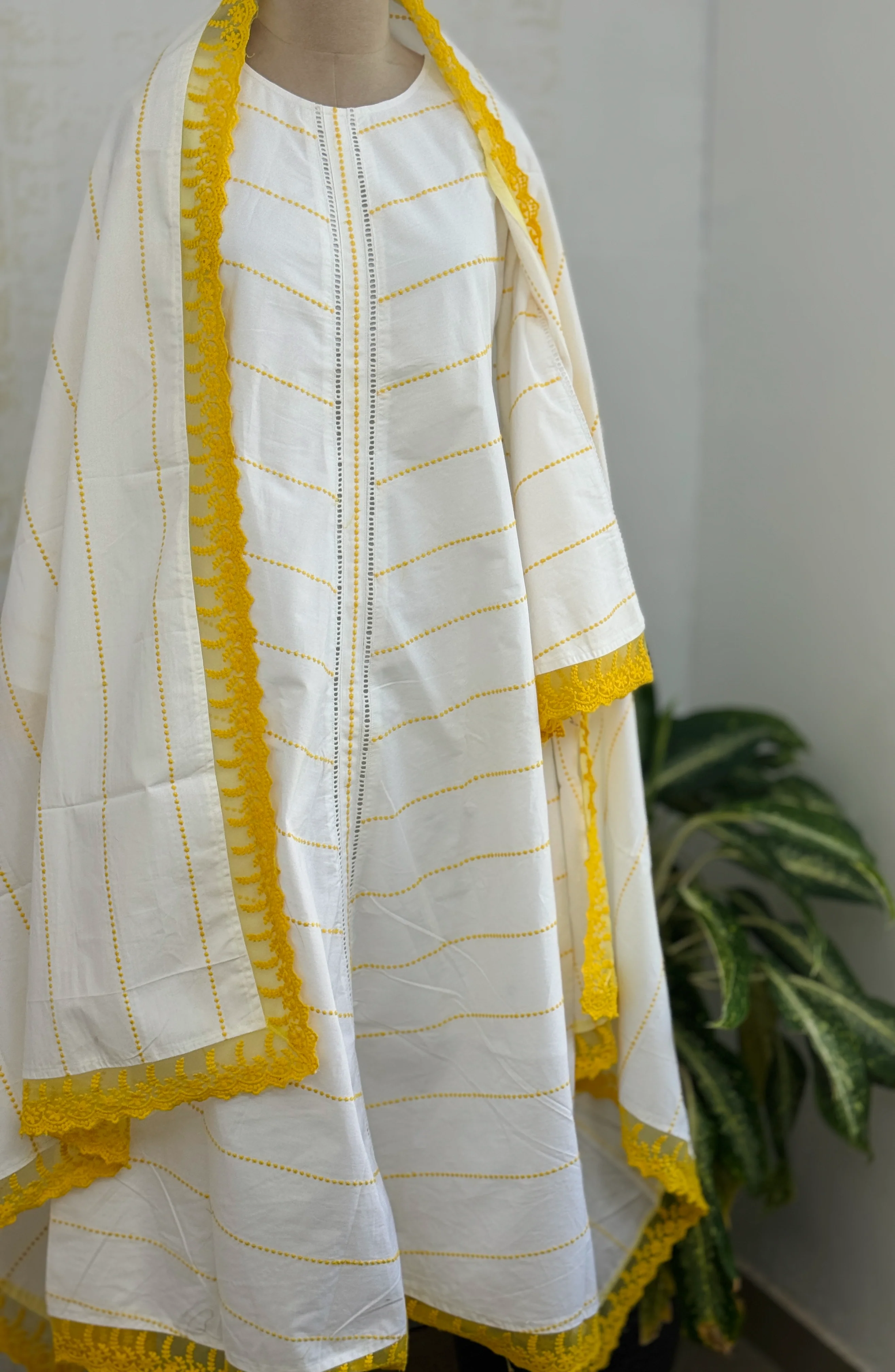 β¨ Pure Cotton Embroidered Anarkali Set β¨ - Image 2