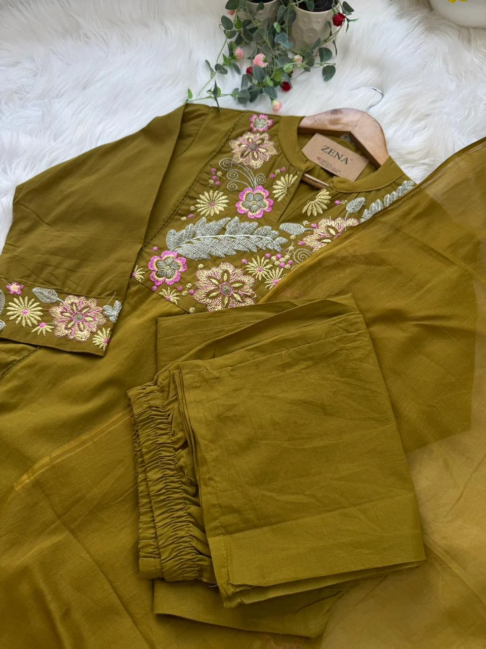✨ Pure Cotton Embroidered Kurti Set ✨ - Image 5