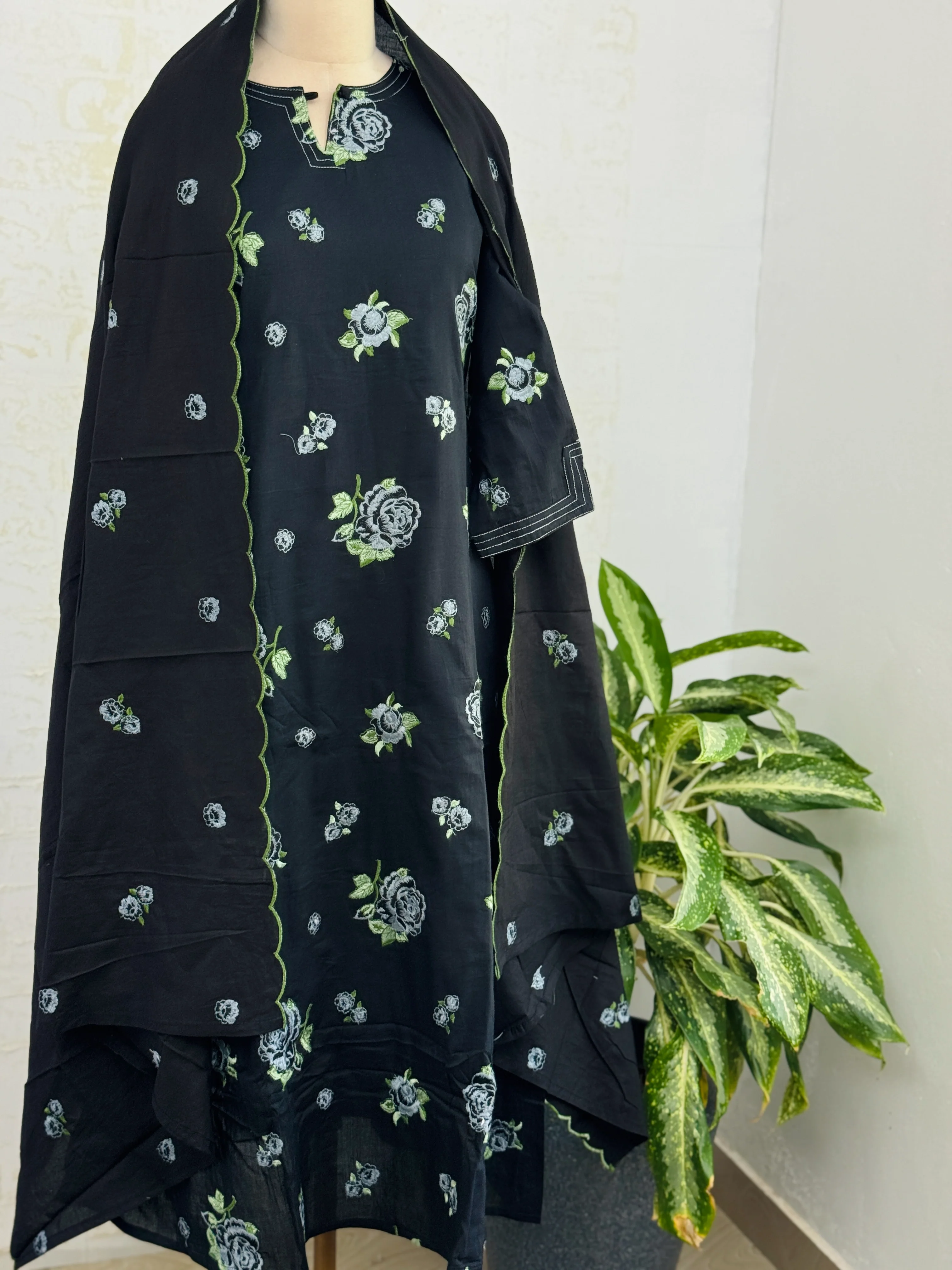 ✨ Pure Cotton Embroidered Kurti Set ✨ - Image 2