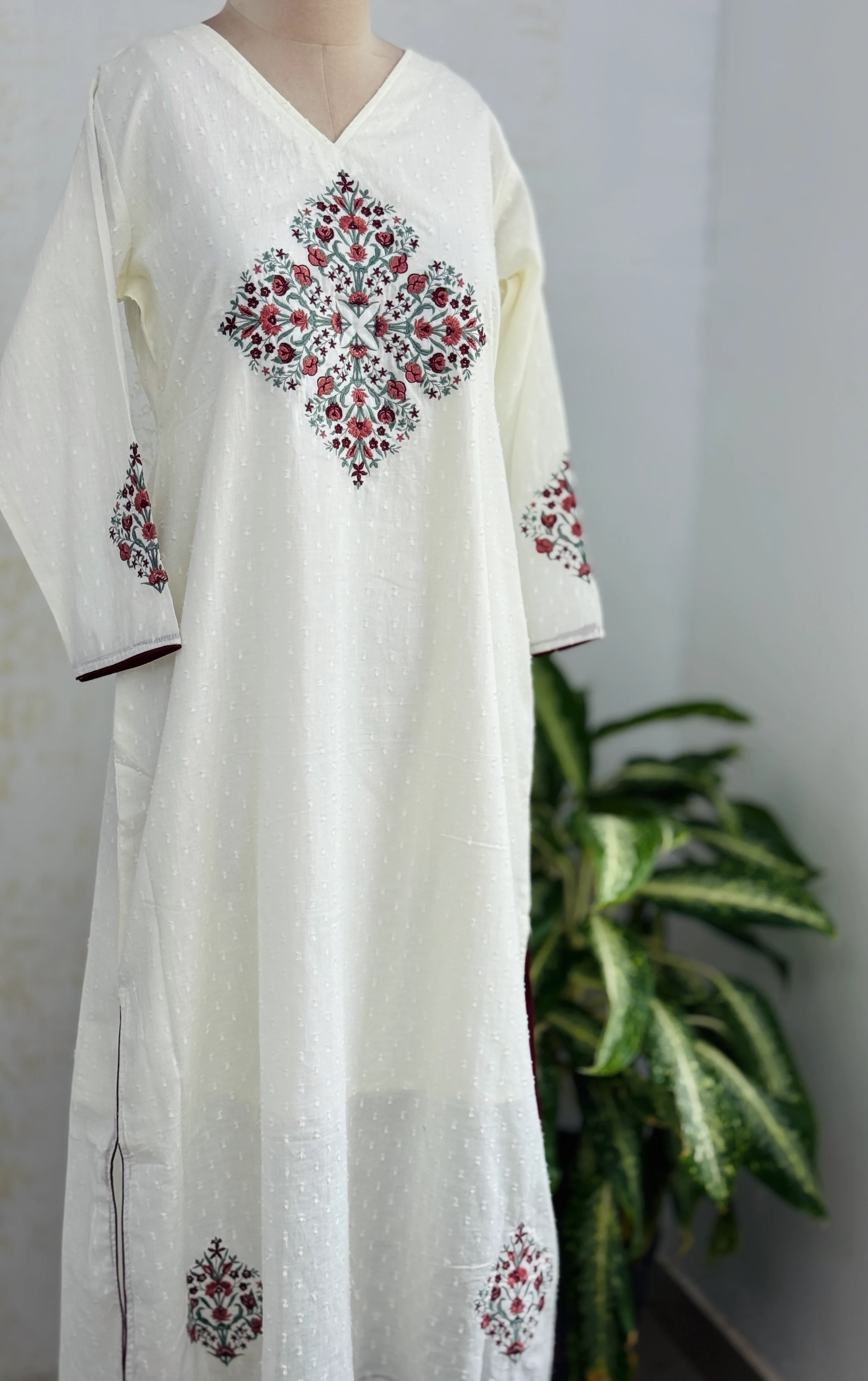 ✨ Pure Cotton Embroidered Kurti Set ✨ - Image 8