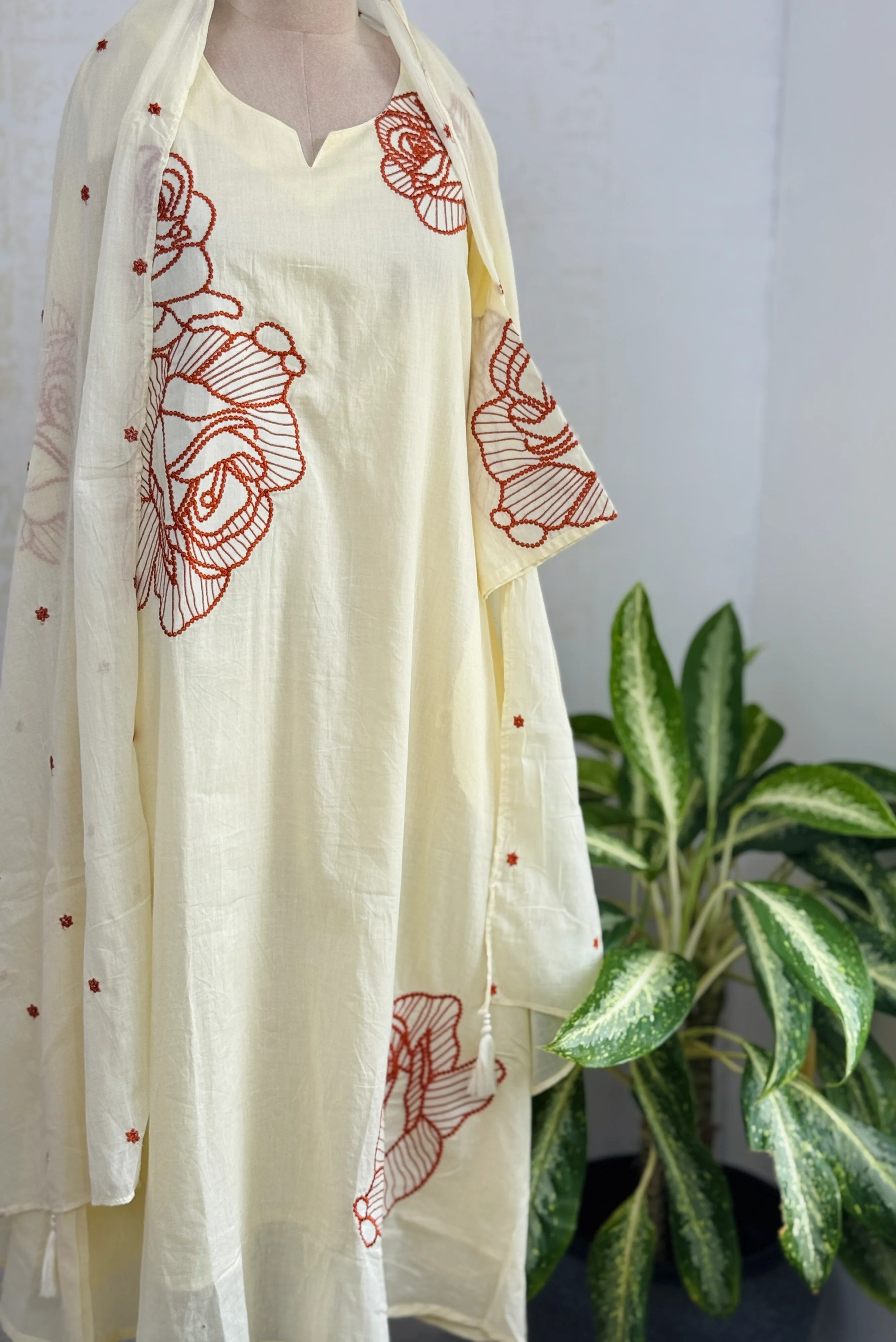 ✨ Pure Cotton Embroidered Kurti Set ✨ - Image 2