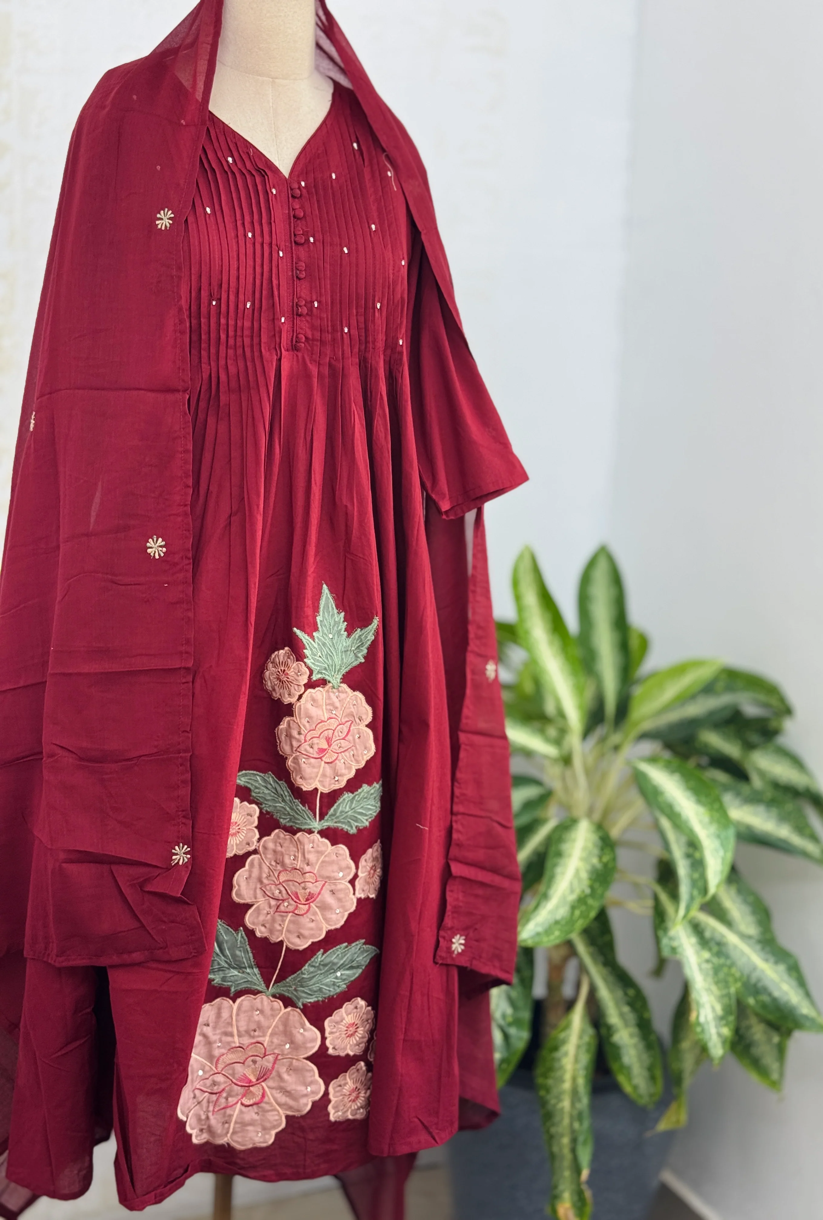 ✨ Pure Cotton Hand Detailed Anarkali Set – Appliqué Work ✨ - Image 4