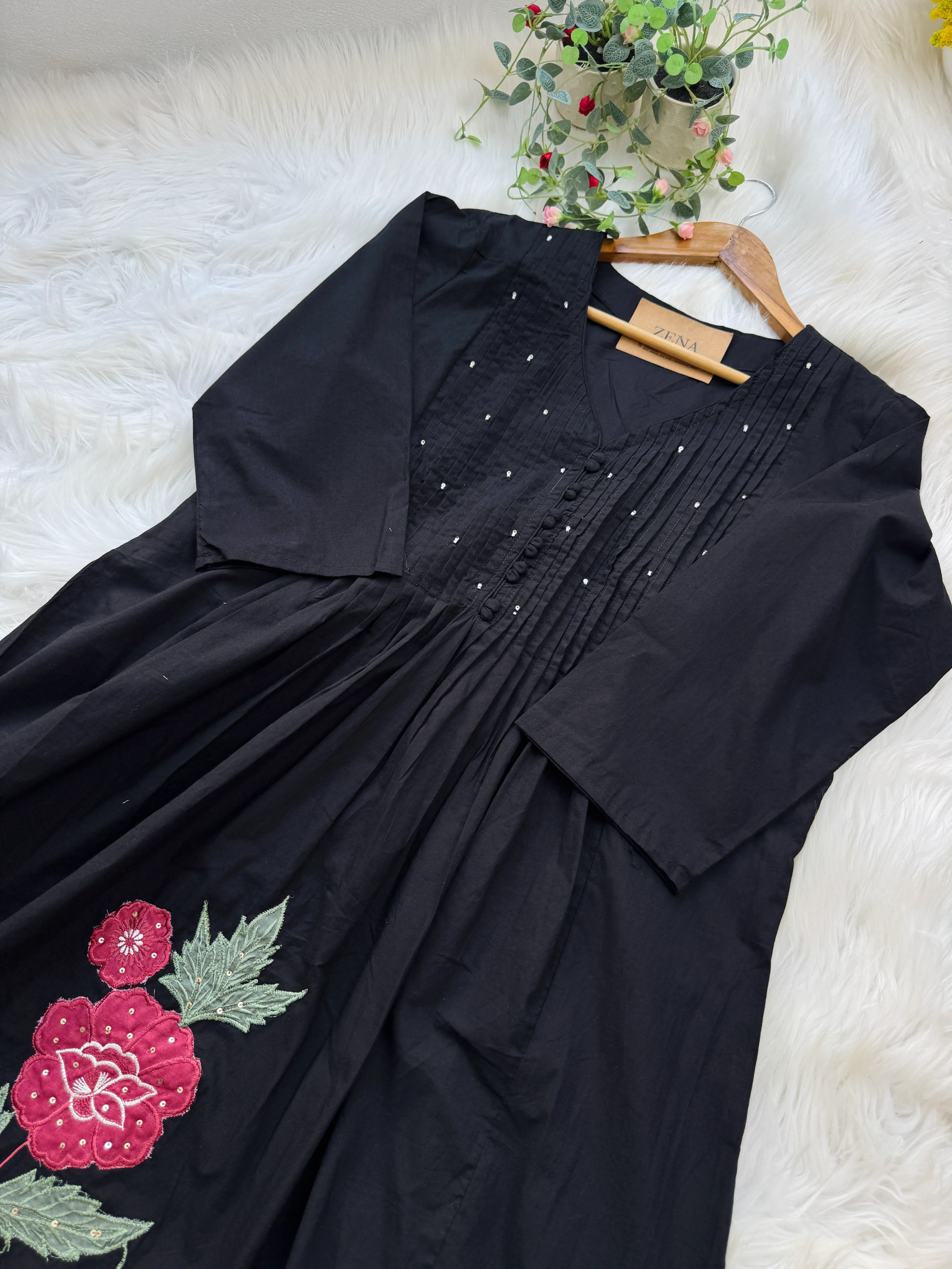 ✨ Pure Cotton Hand Detailed Anarkali Set – Appliqué Work ✨ - Image 6