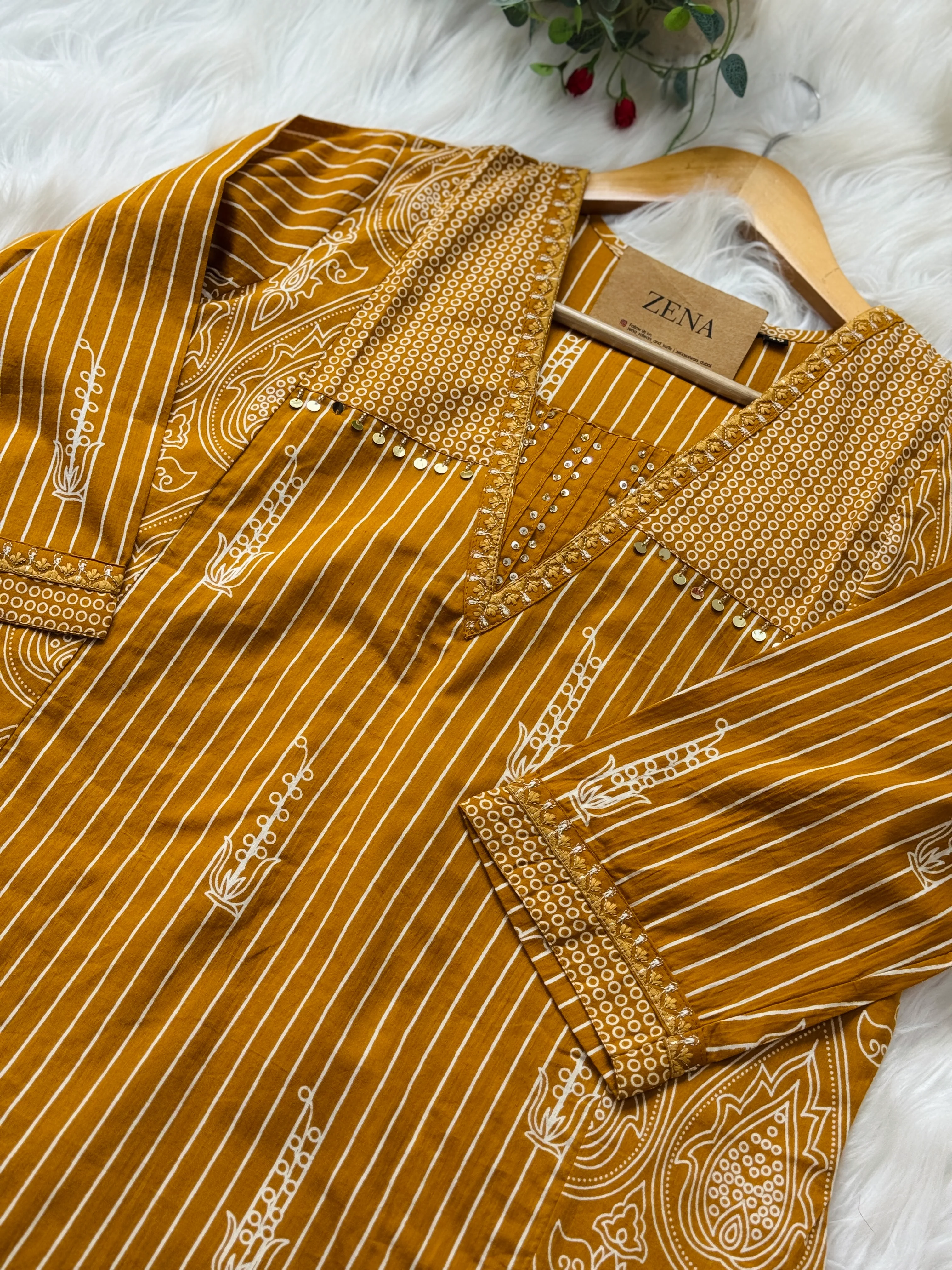 ✨ Pure Cotton Hand Detailed Kurti Set ✨ - Image 4
