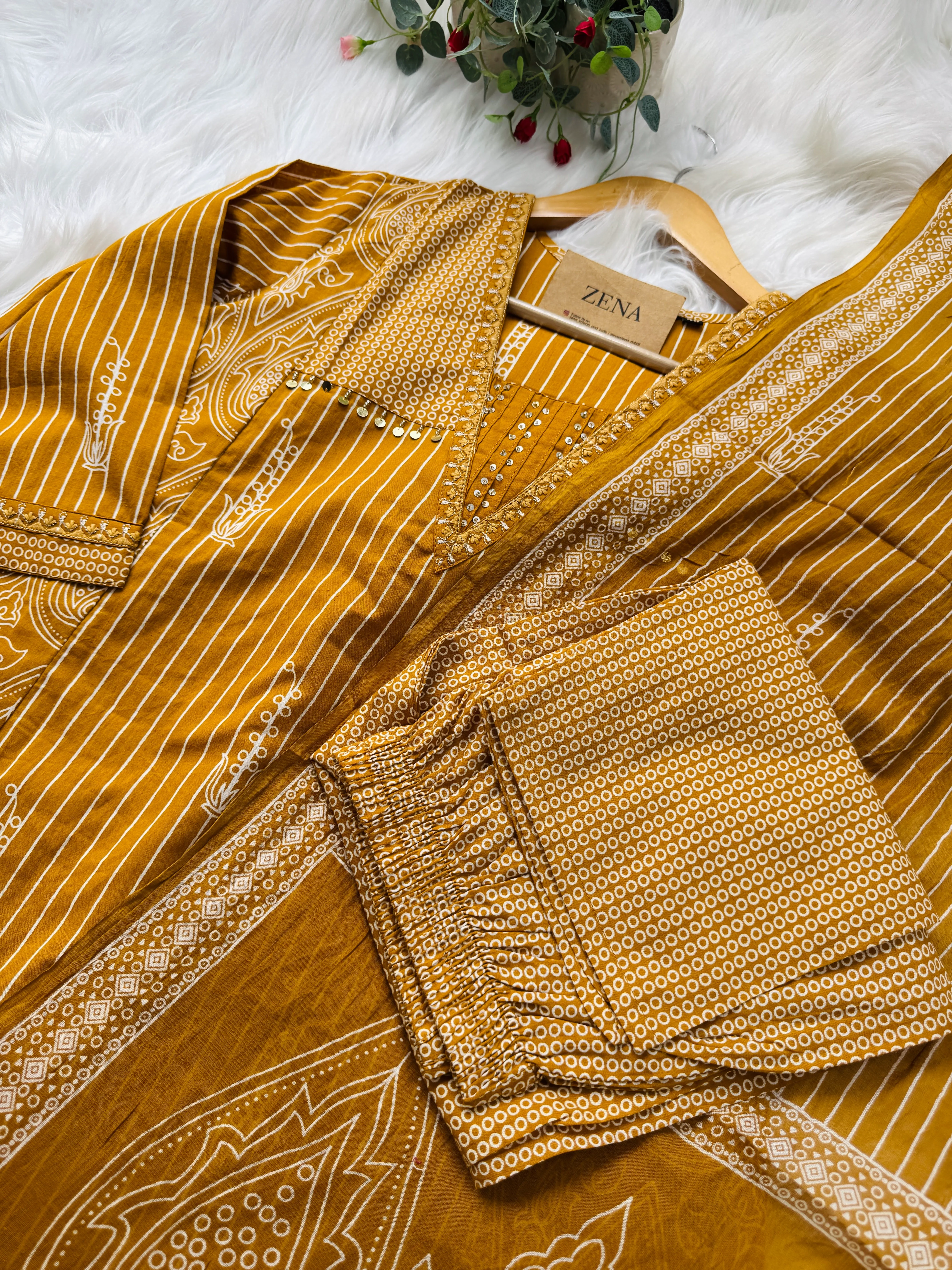✨ Pure Cotton Hand Detailed Kurti Set ✨ - Image 5