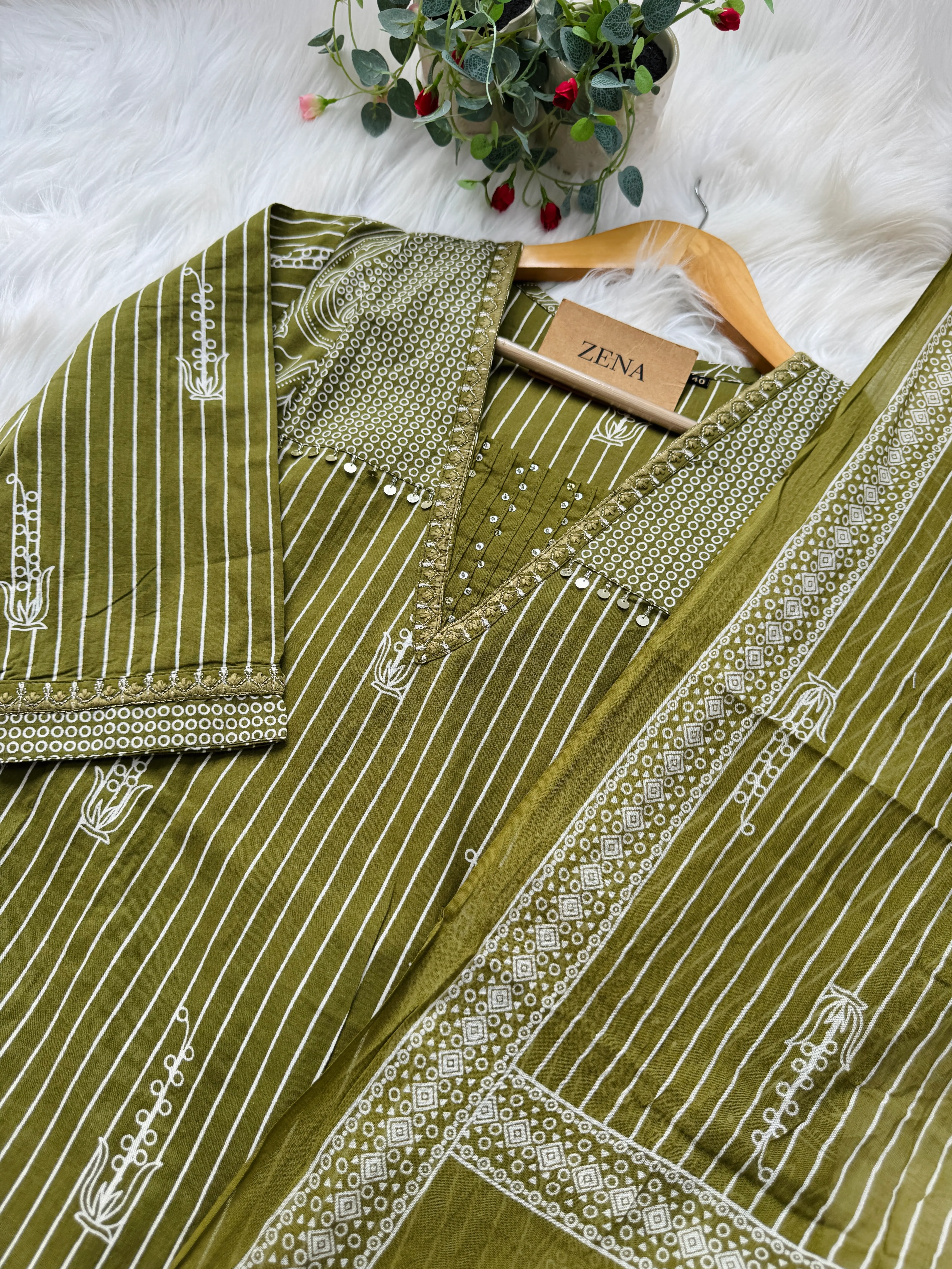 ✨ Pure Cotton Hand Detailed Kurti Set ✨ - Image 5