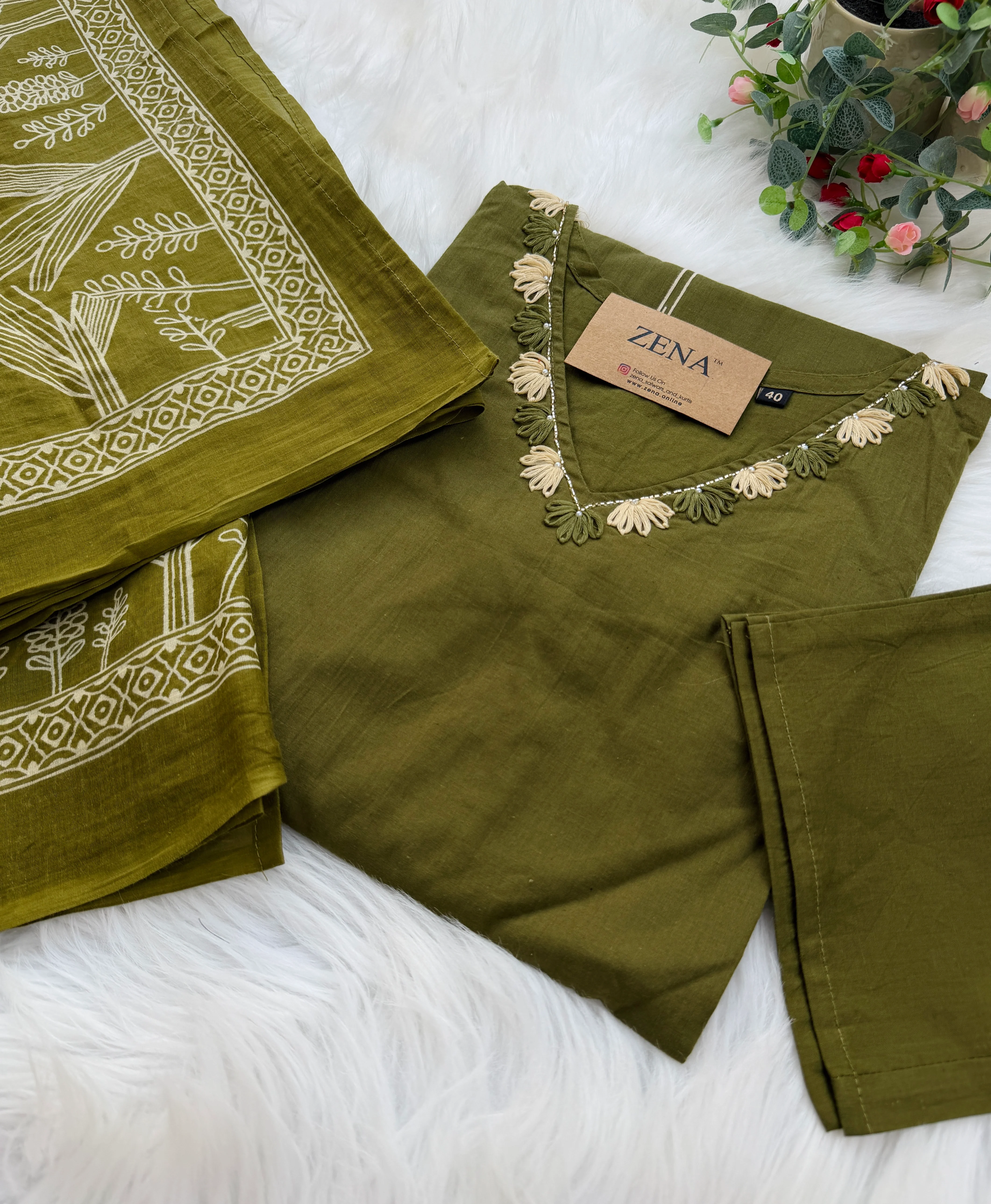 ✨ Pure Cotton Kurti Set with Thread Work Details ✨
