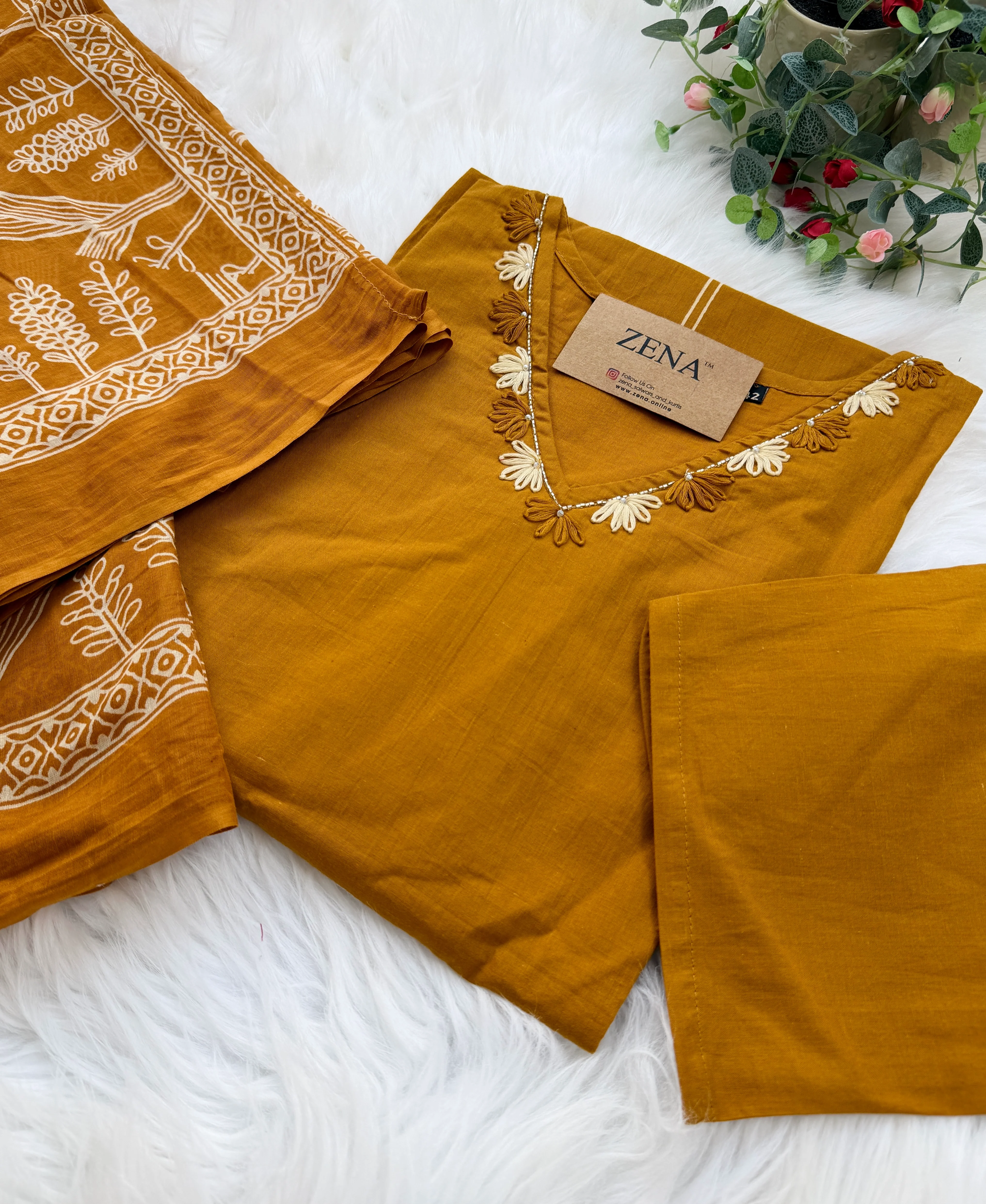 ✨ Pure Cotton Kurti Set with Thread Work Details ✨