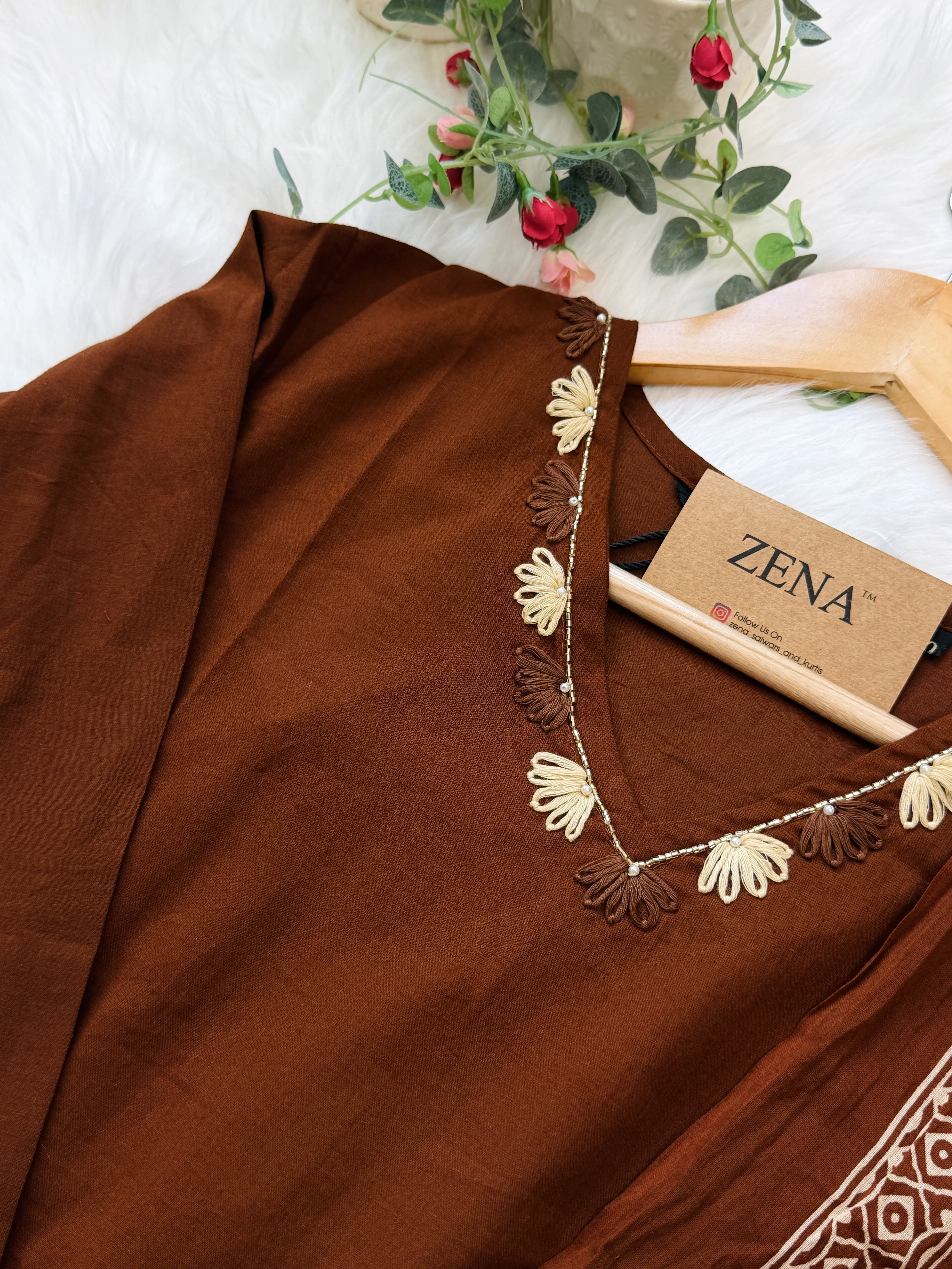 ✨ Pure Cotton Kurti Set with Thread Work Details ✨ - Image 3