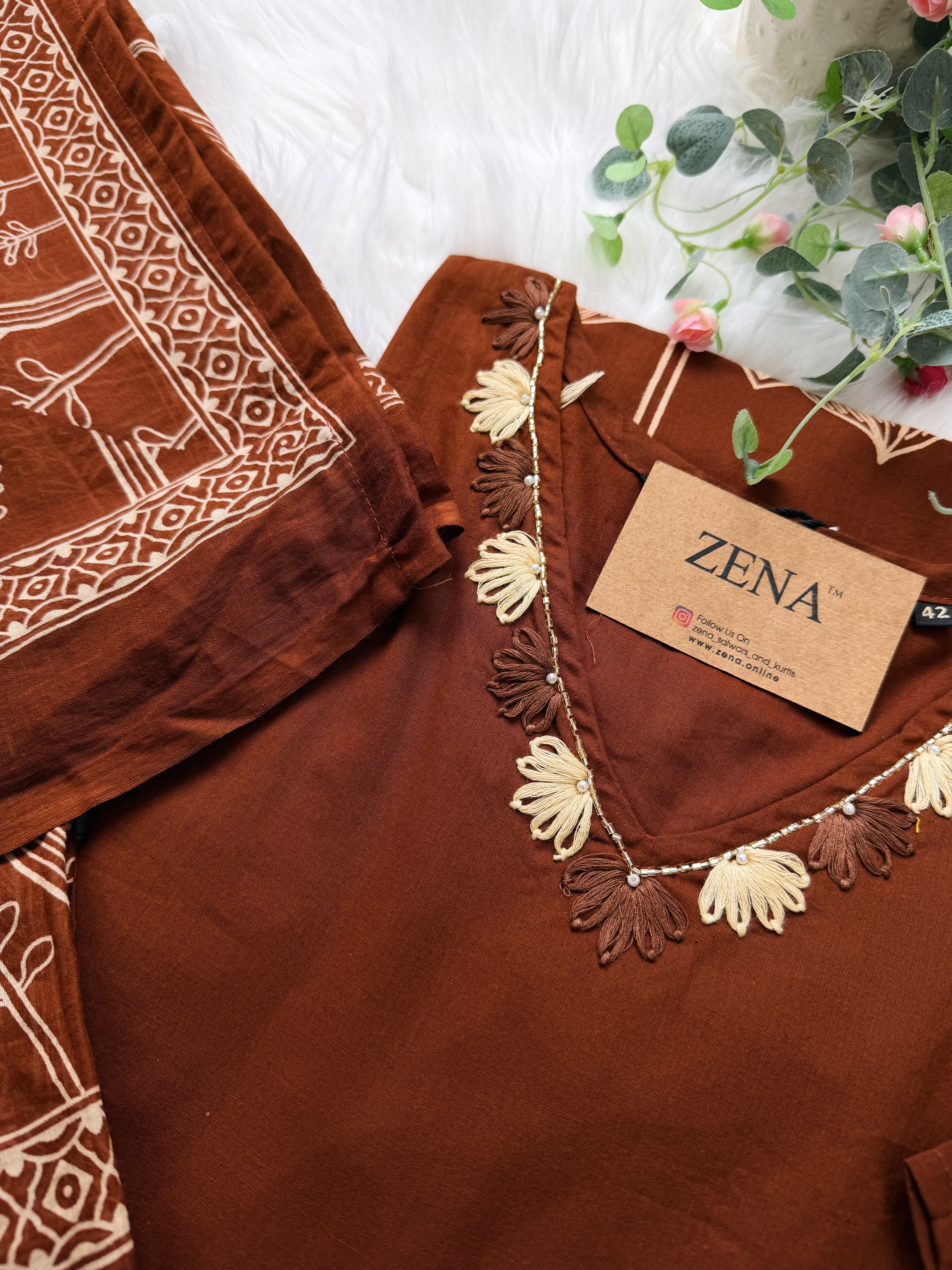 ✨ Pure Cotton Kurti Set with Thread Work Details ✨ - Image 5