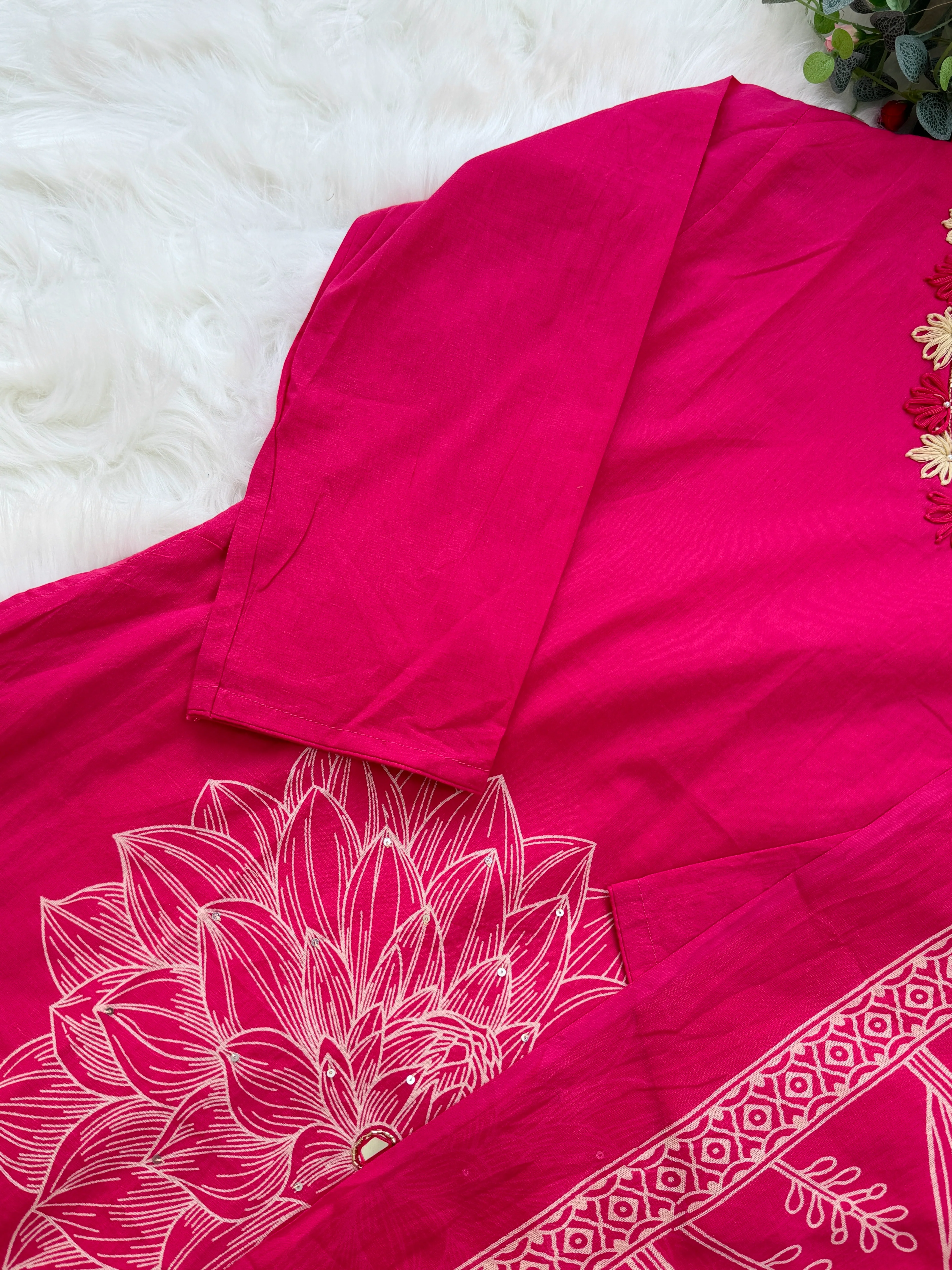 ✨ Pure Cotton Kurti Set with Thread Work Details ✨ - Image 7