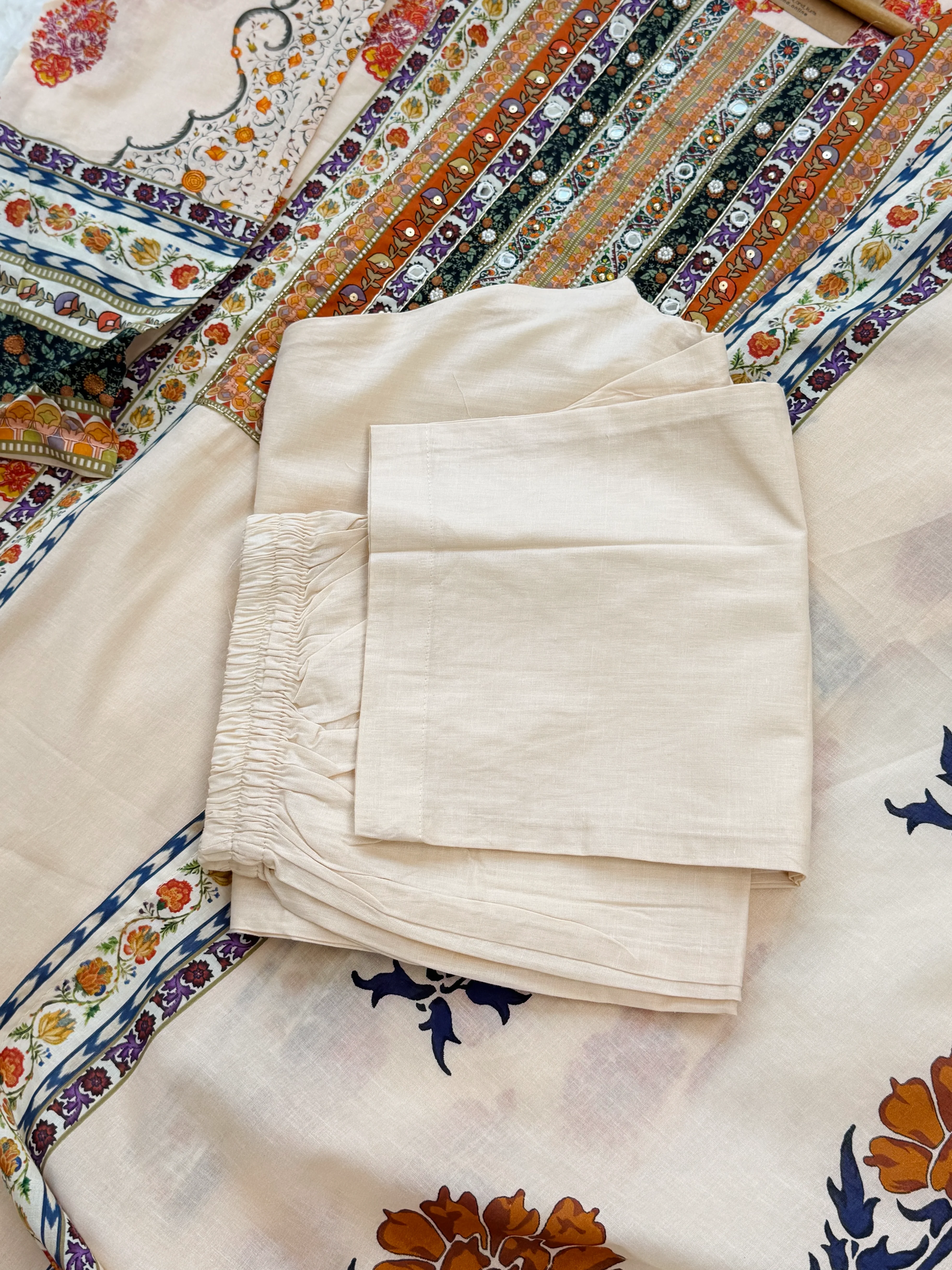 ✨ Pure Cotton Mirror Work Kurti Set ✨ - Image 8