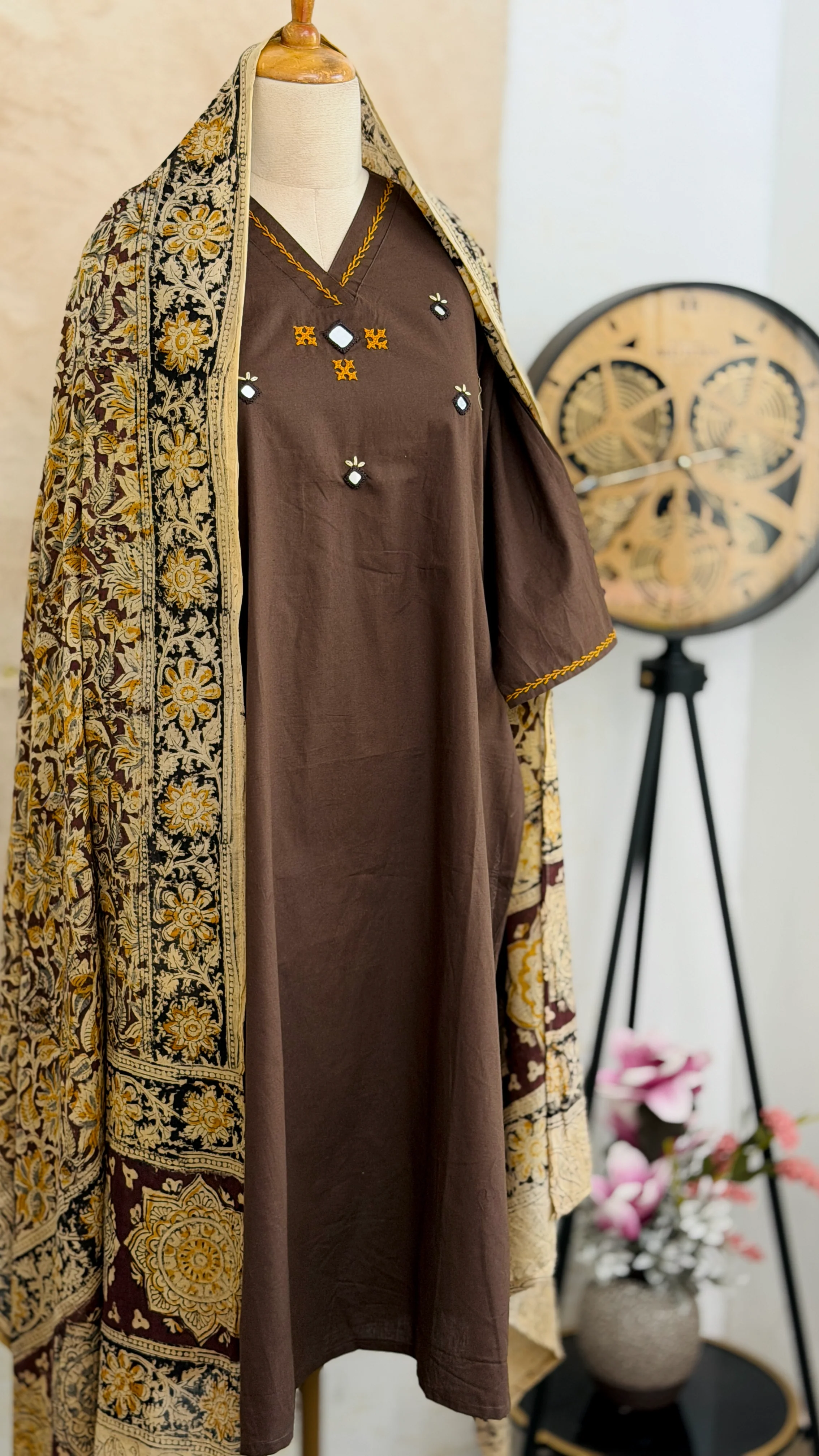 ✨ Pure Cotton Mirror Work Kurti Set ✨ - Image 2