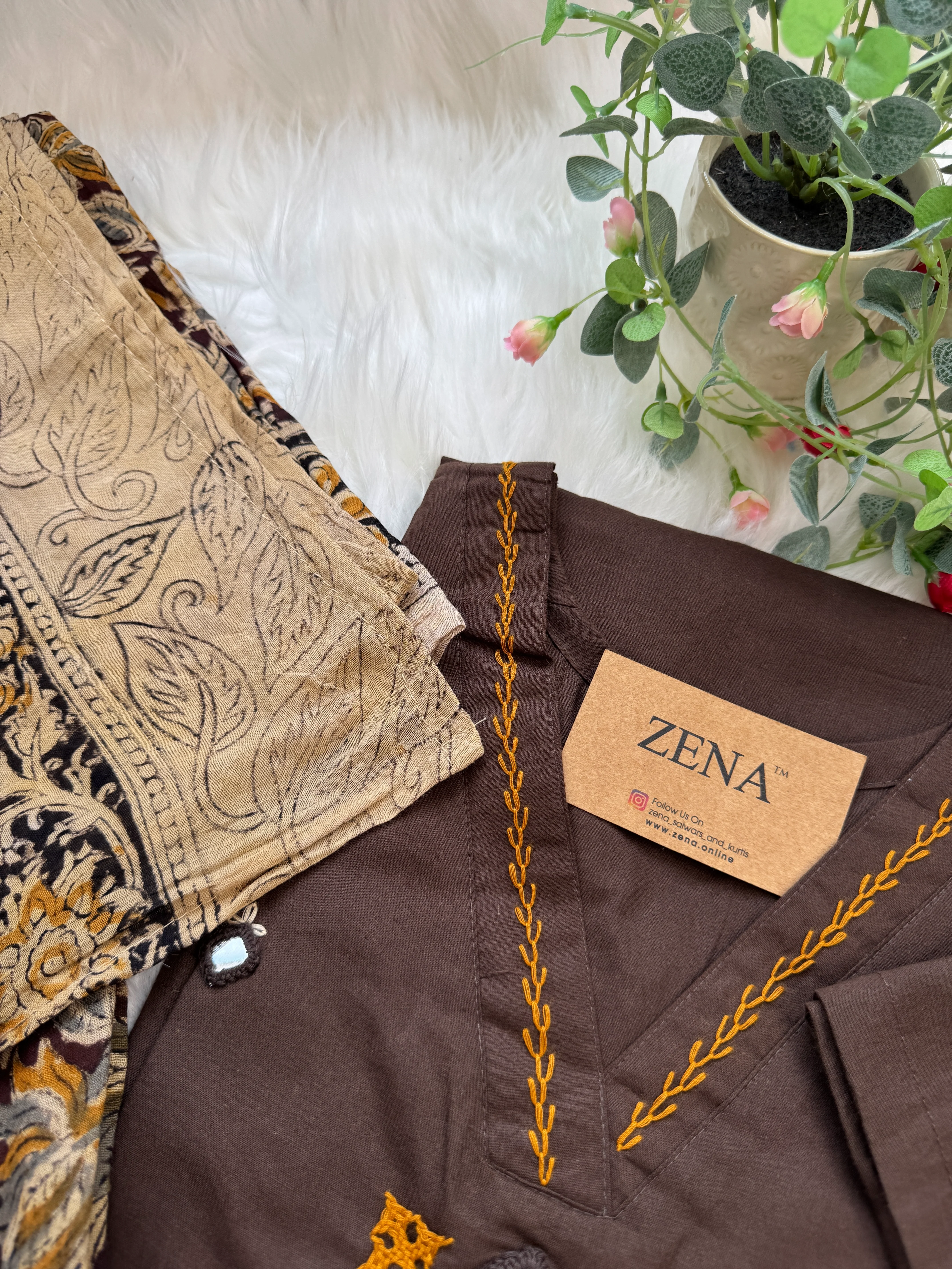 ✨ Pure Cotton Mirror Work Kurti Set ✨ - Image 3