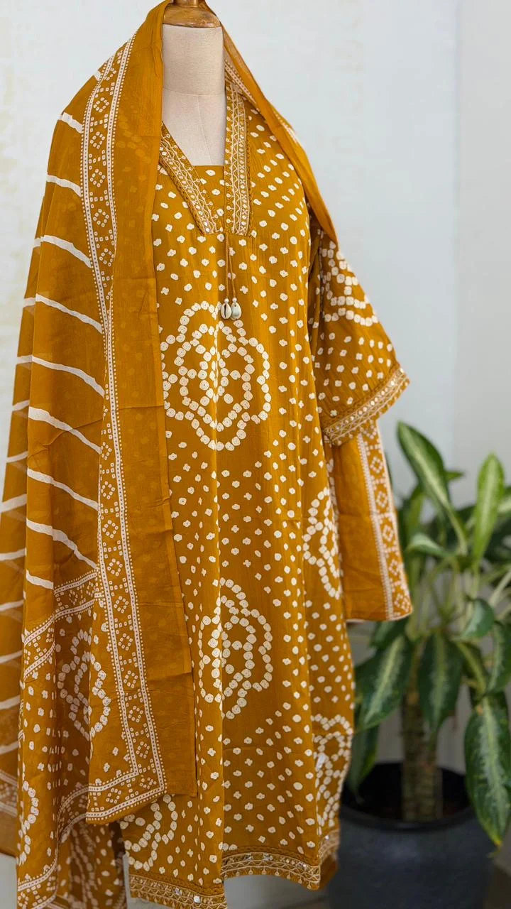 ✨ Pure Cotton Mirror Work Kurti Set with Handwork Details ✨ - Image 2