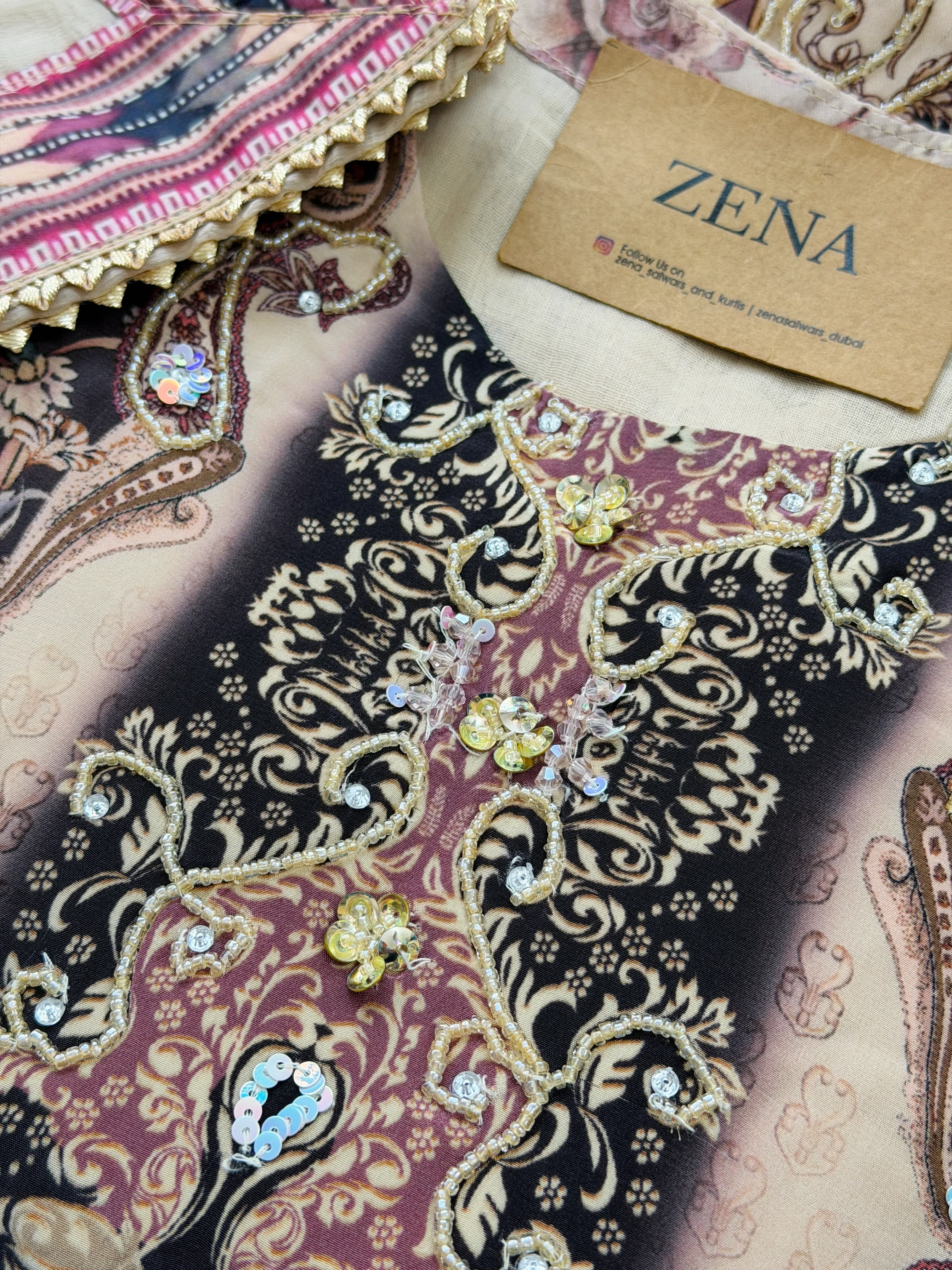 ✨ Pure Crepe Pakistani Hand Detailed Suit ✨ - Image 3