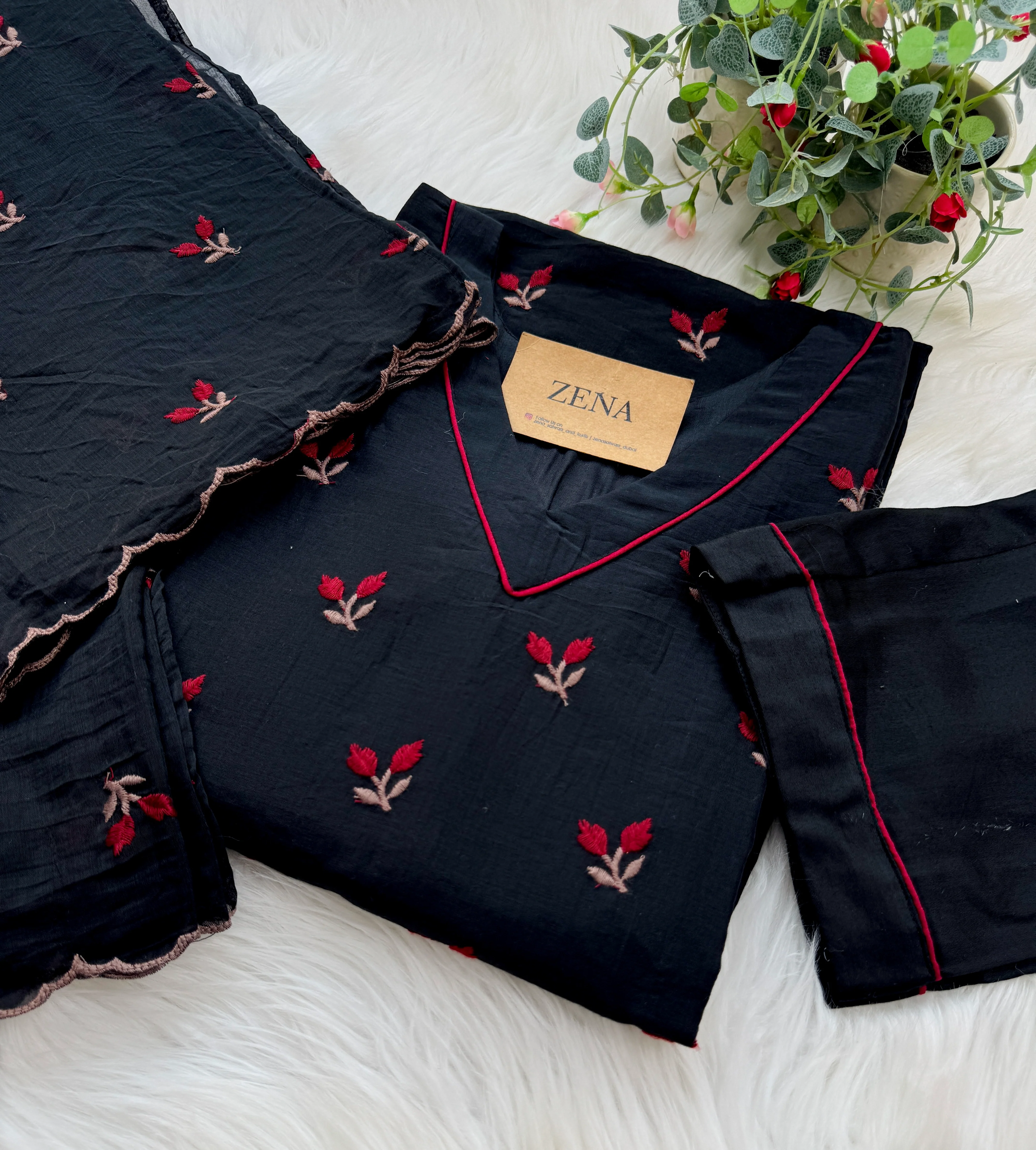 β¨ Pure Mul Chanderi Embroidered Anarkali Set β¨