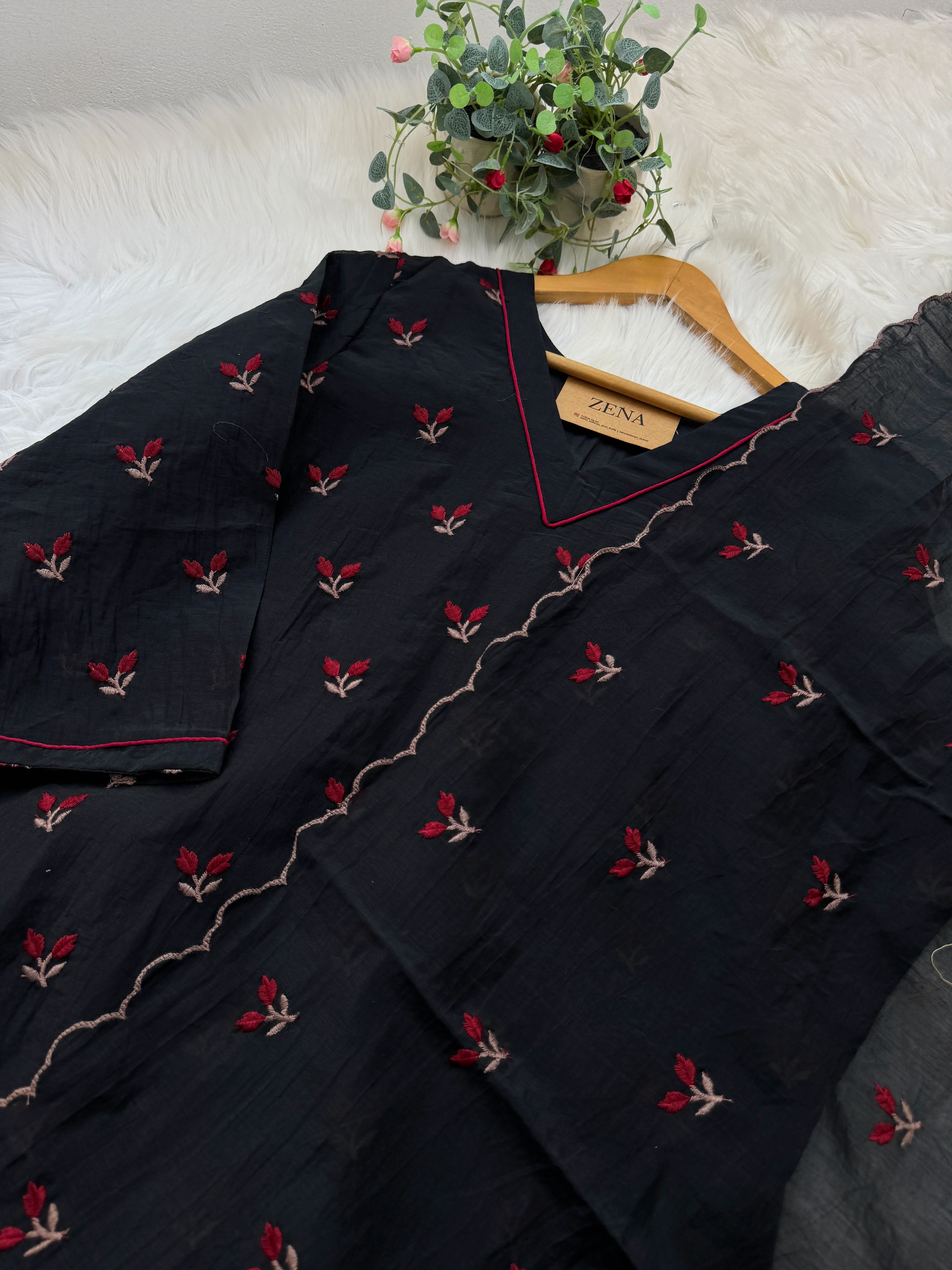 β¨ Pure Mul Chanderi Embroidered Anarkali Set β¨ - Image 3