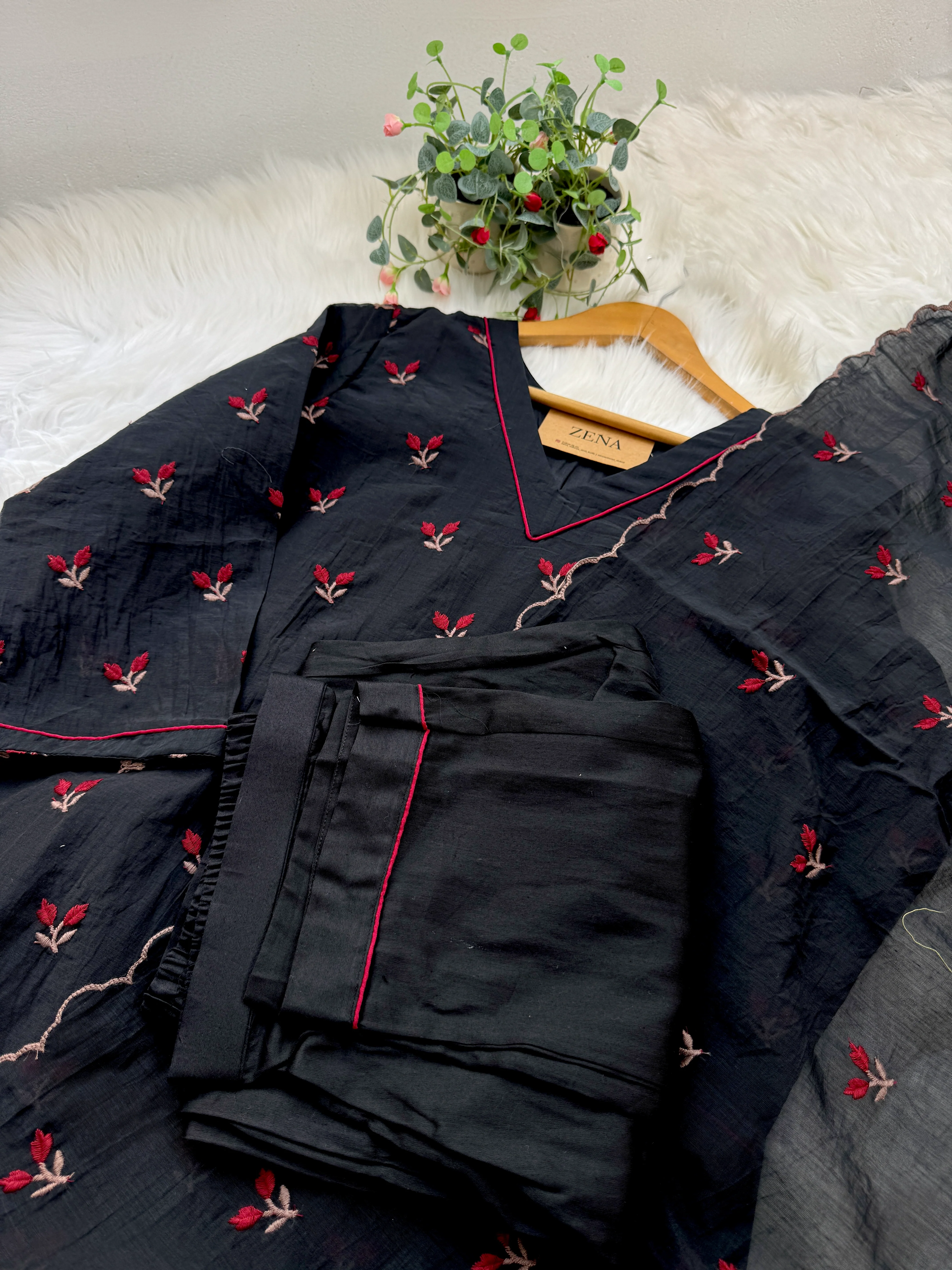 β¨ Pure Mul Chanderi Embroidered Anarkali Set β¨ - Image 4