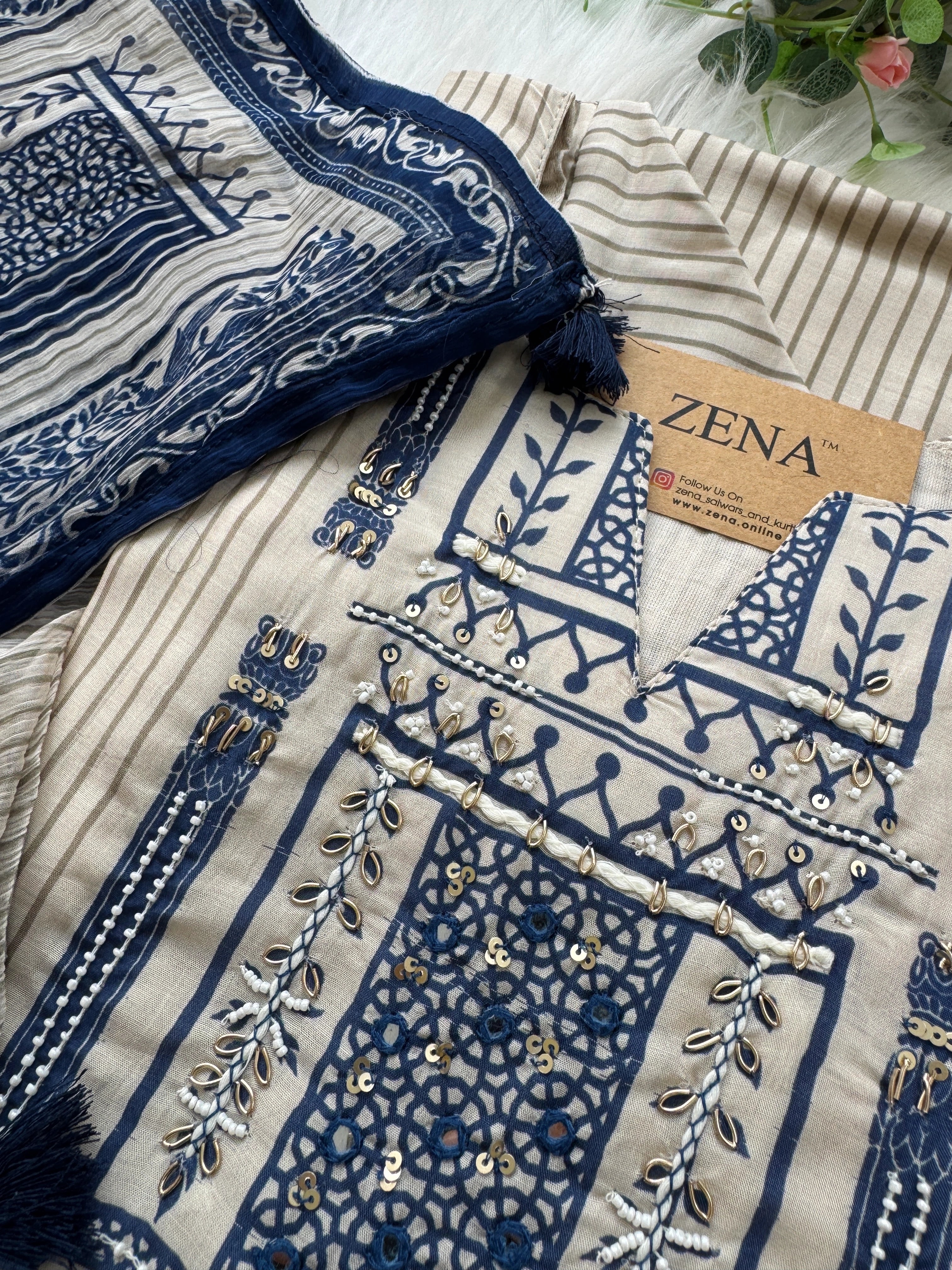 ✨ Pure Muslin Hand Detailed Kurti Set ✨ - Image 5